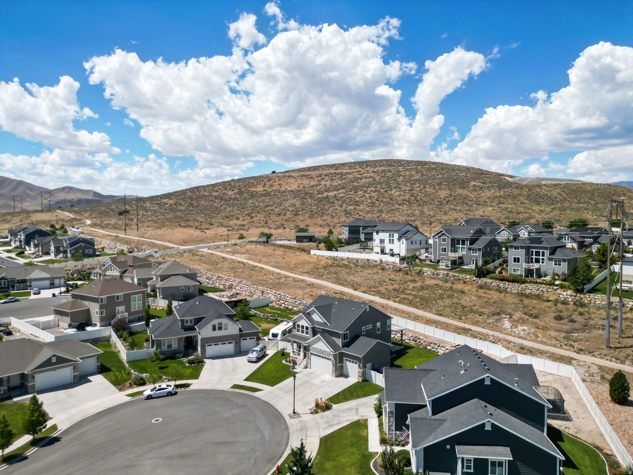 RIDGE - Residential