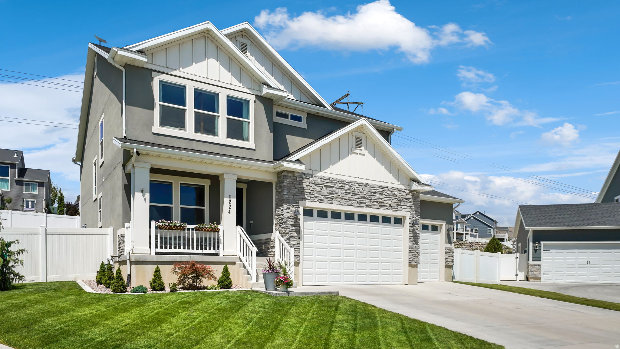 RIDGE - Residential