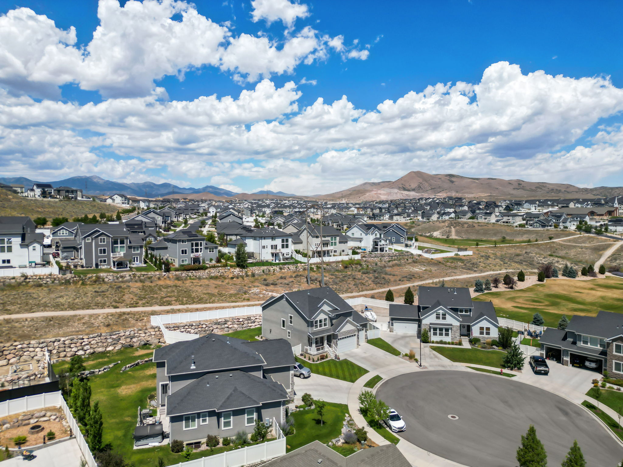 RIDGE - Residential