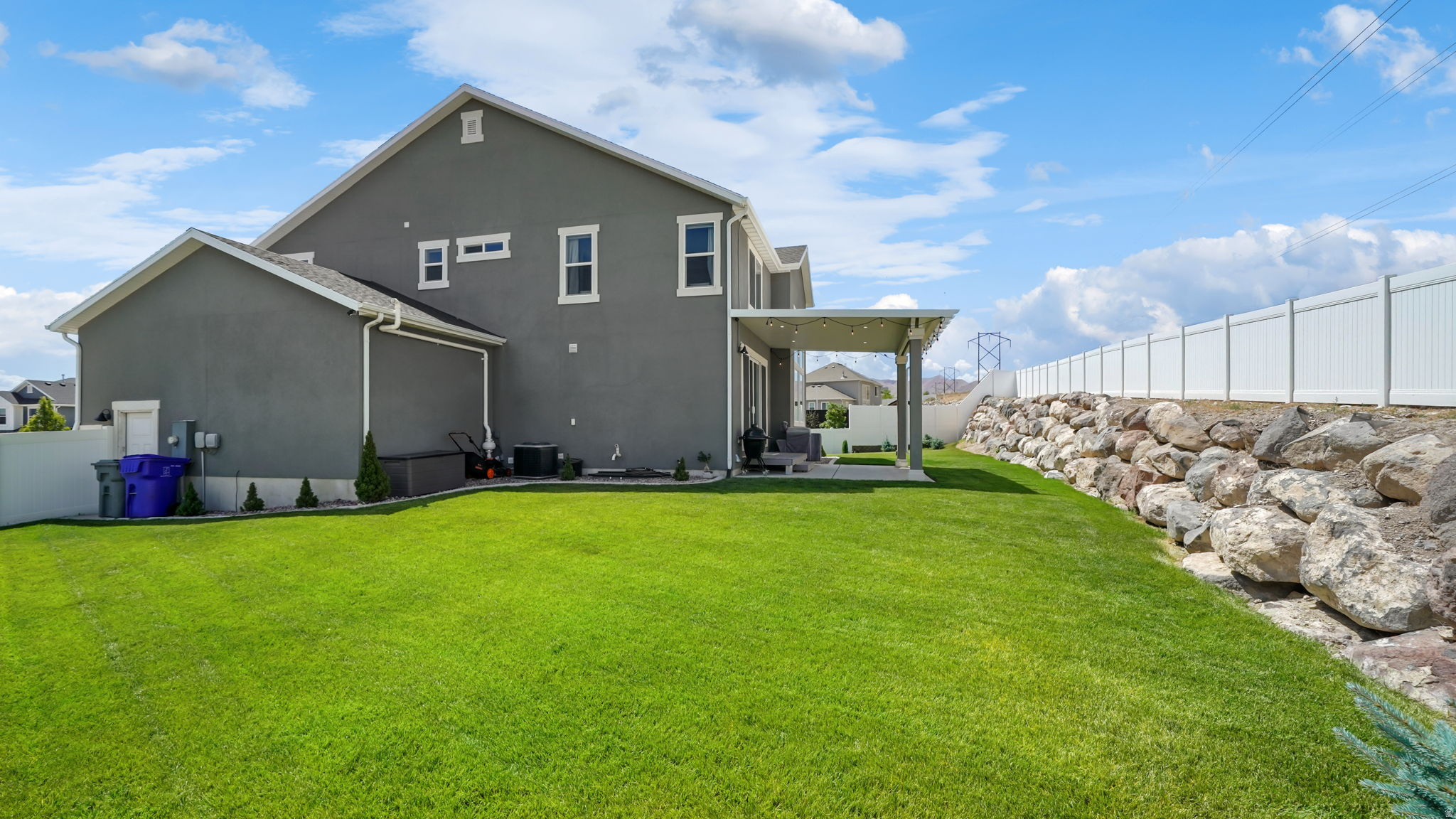 RIDGE - Residential