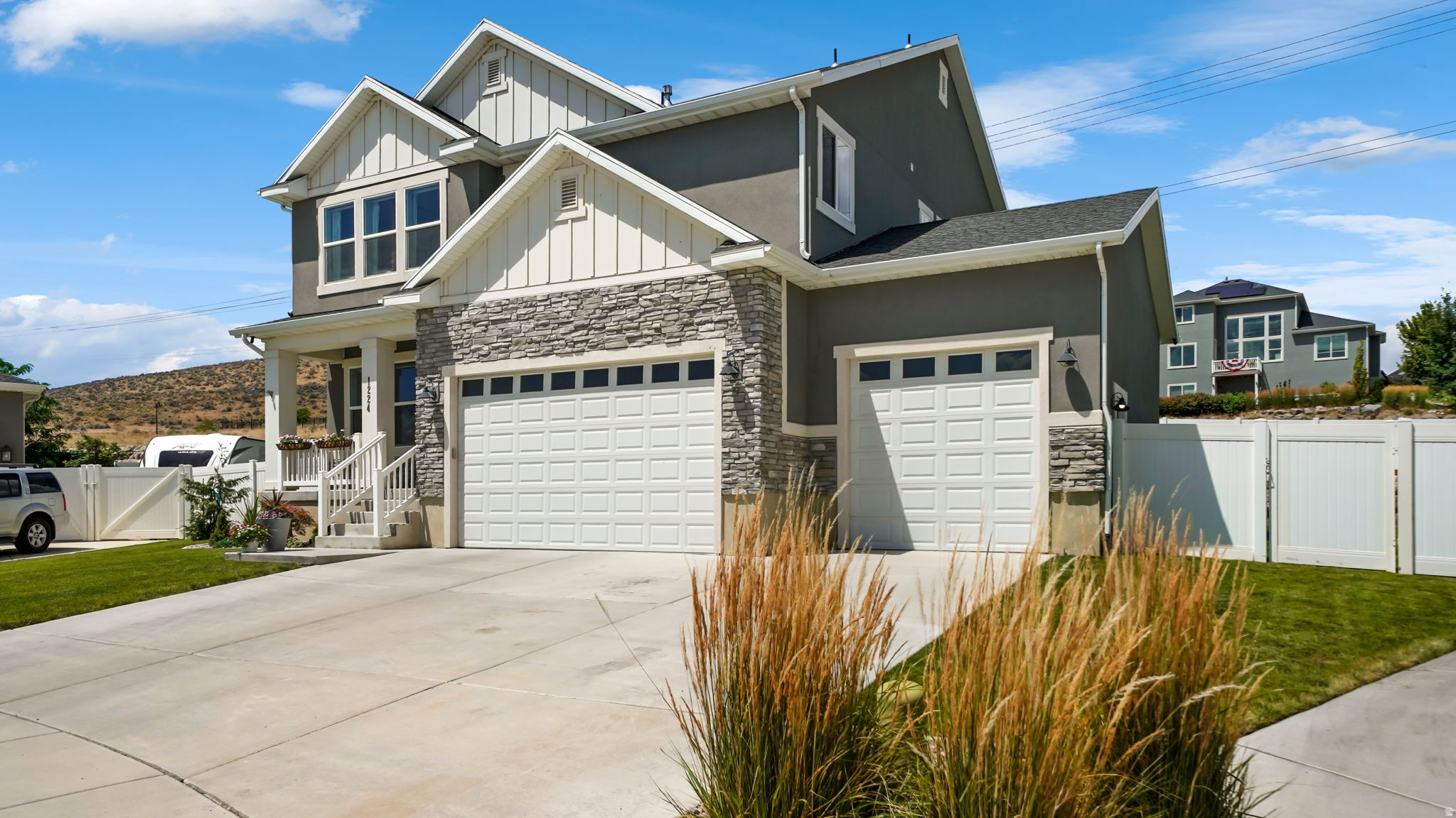 RIDGE - Residential