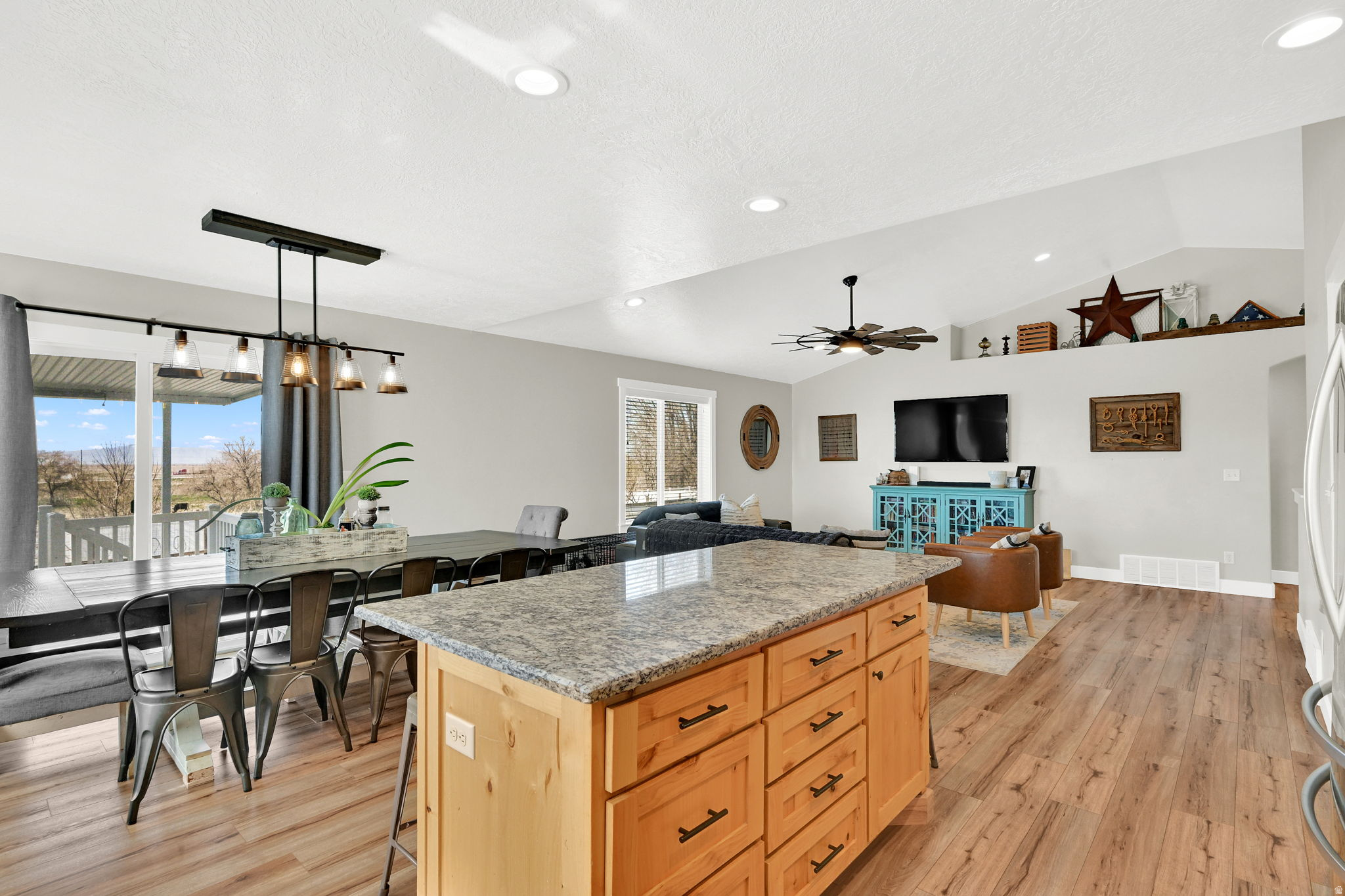 ORCHARD CREEK - Residential