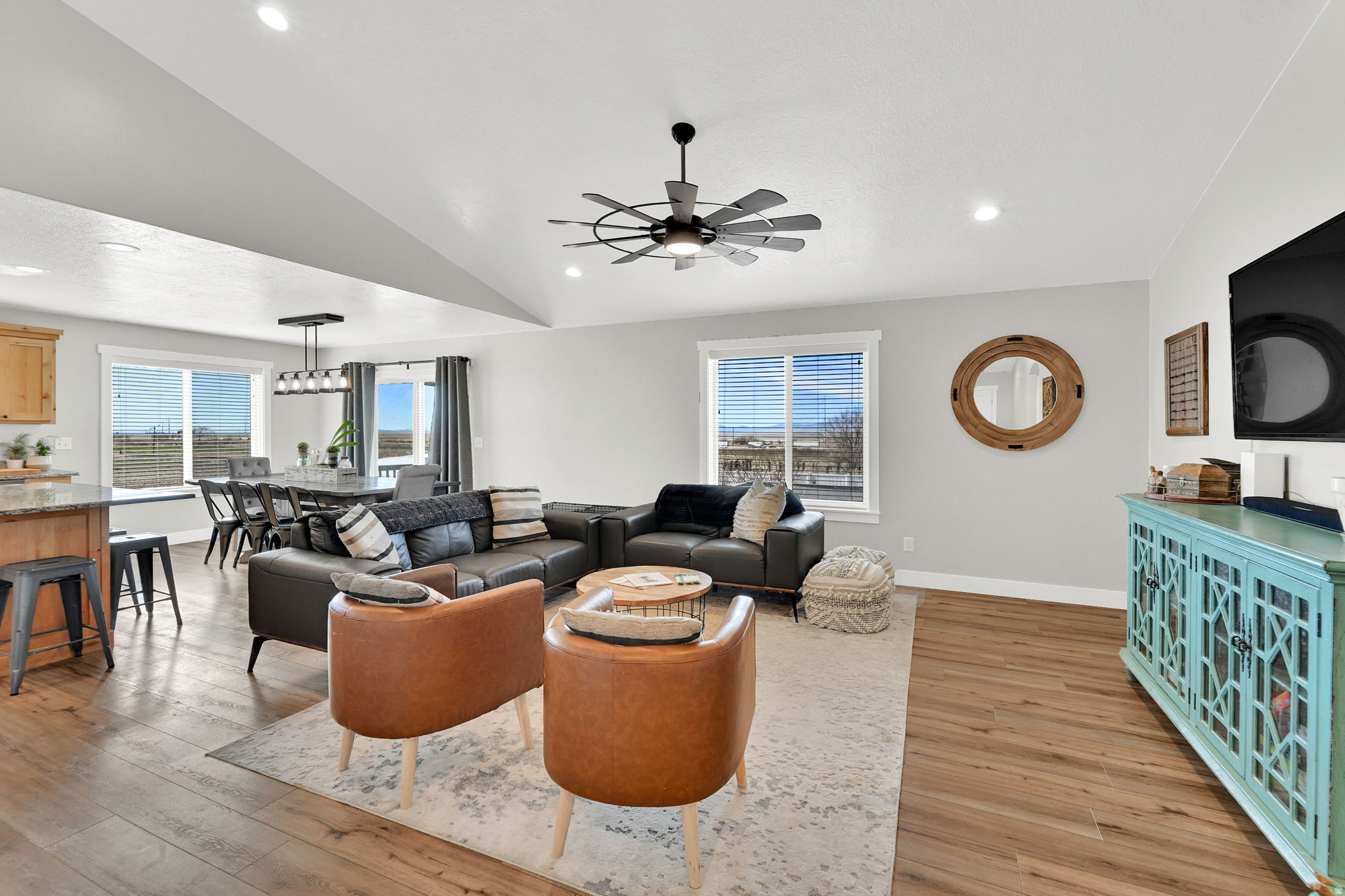 ORCHARD CREEK - Residential