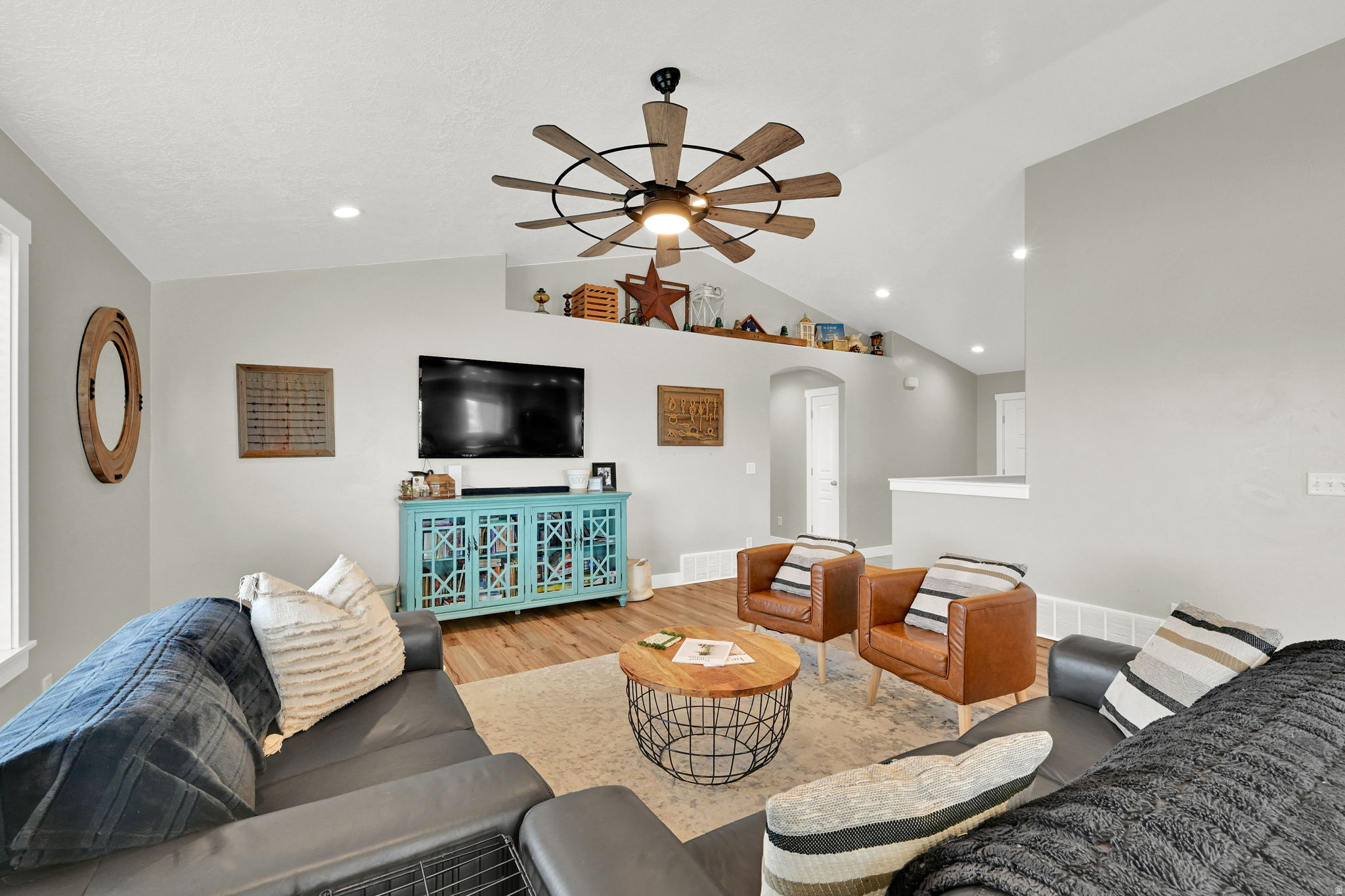 ORCHARD CREEK - Residential