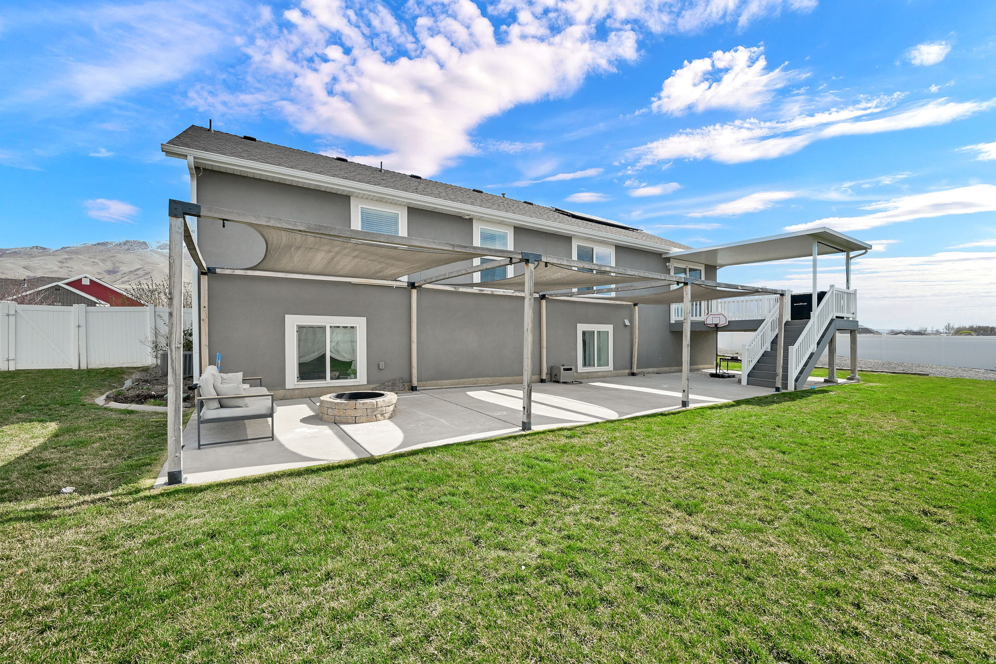 ORCHARD CREEK - Residential