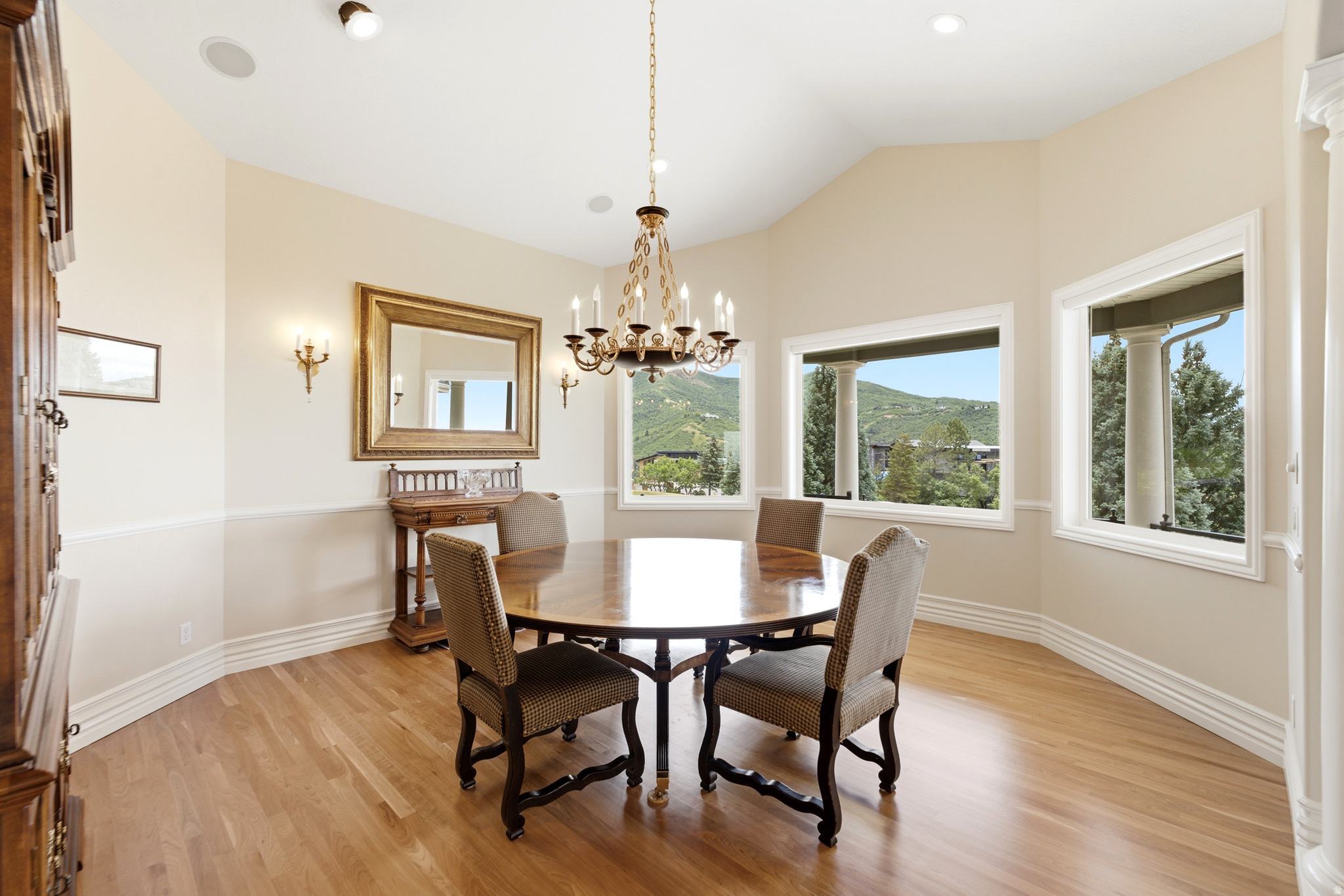 STONE RIDGE - Residential
