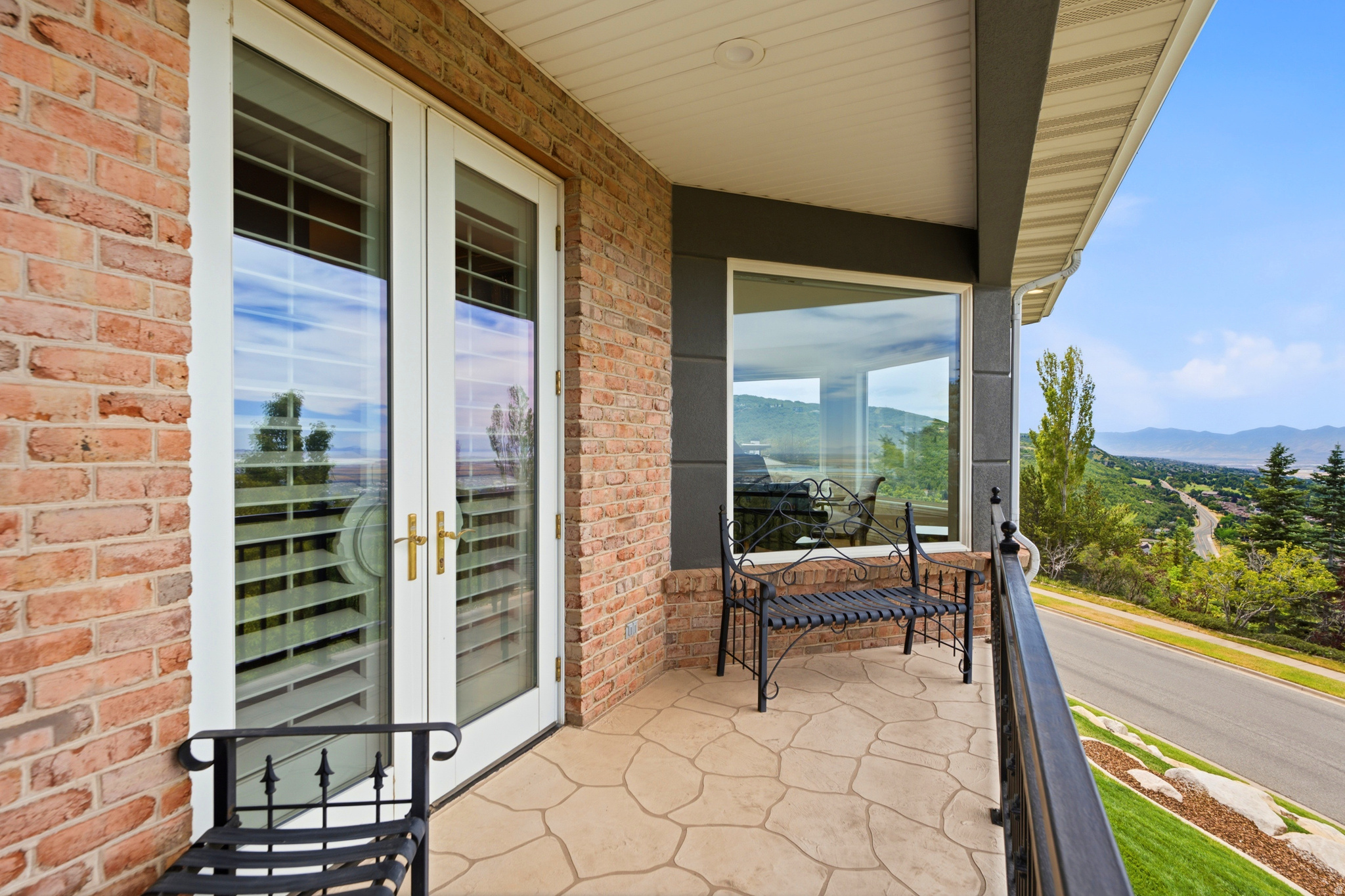 STONE RIDGE - Residential
