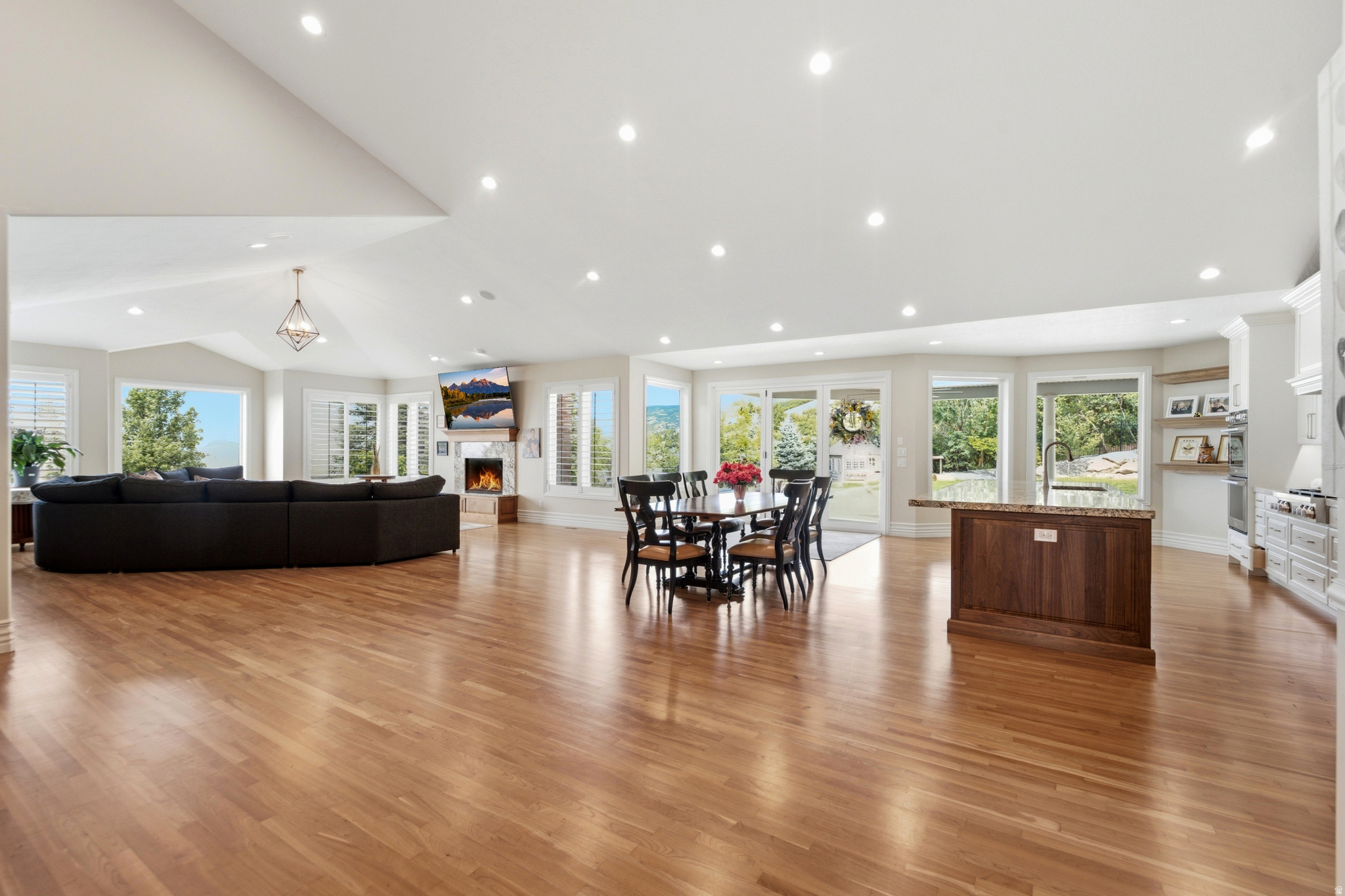 STONE RIDGE - Residential