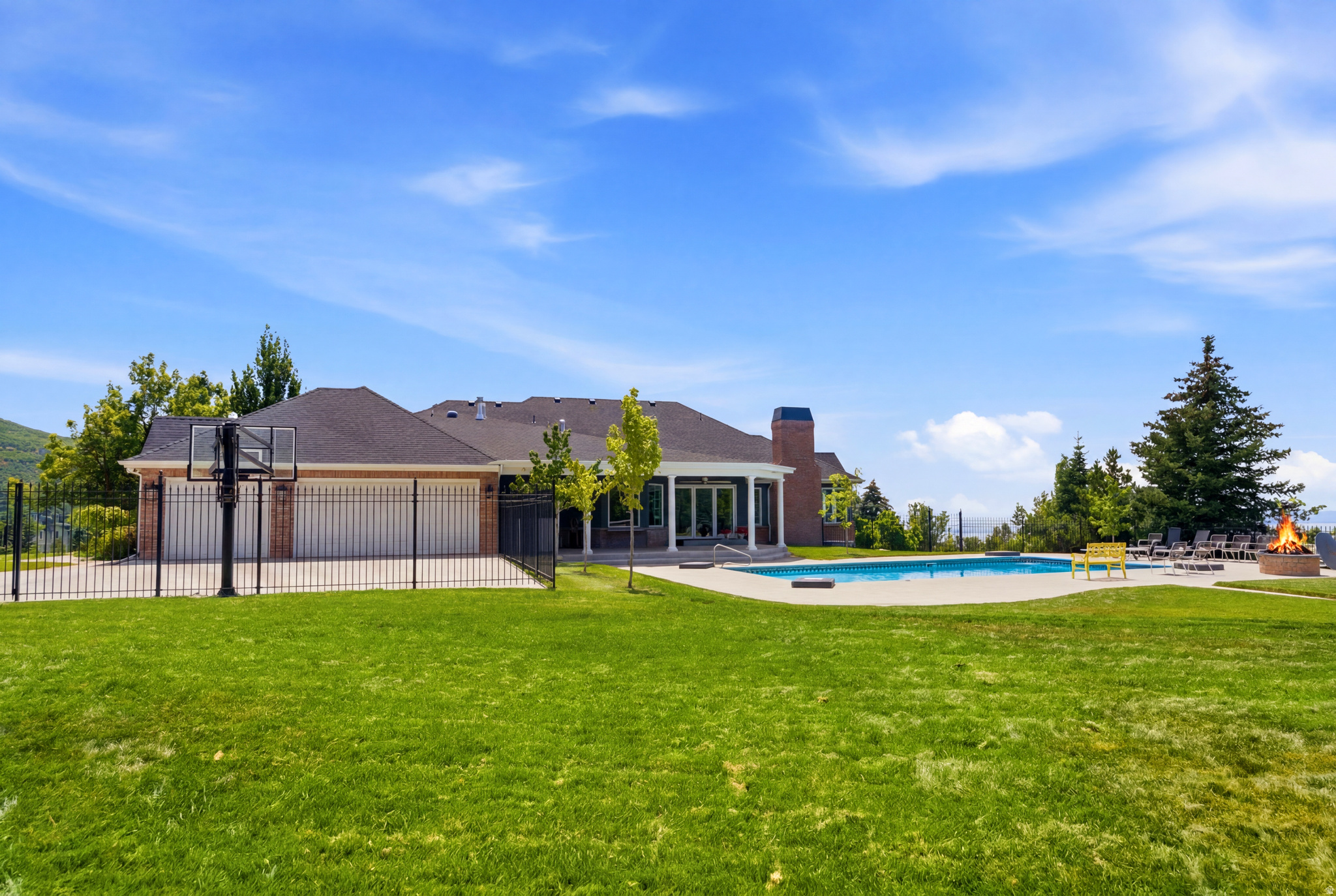 STONE RIDGE - Residential