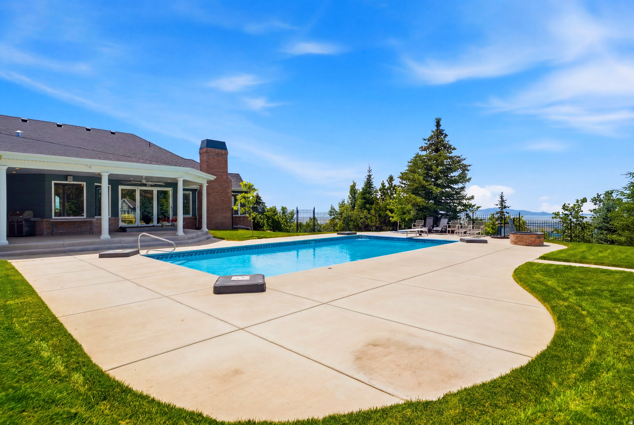 STONE RIDGE - Residential