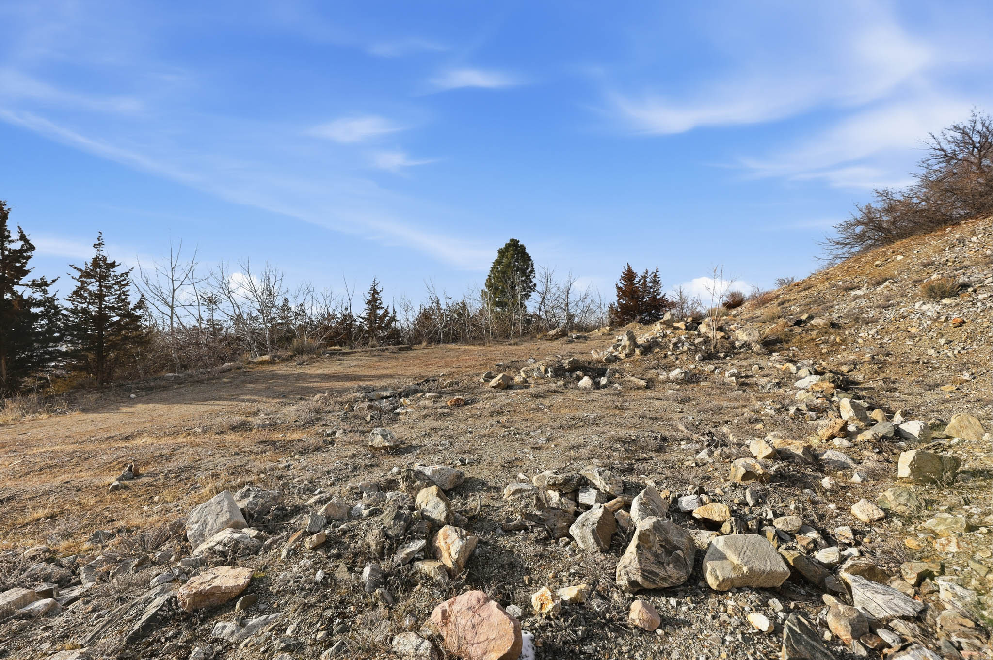 SUNSET HILLS SUBDIVISION - Land