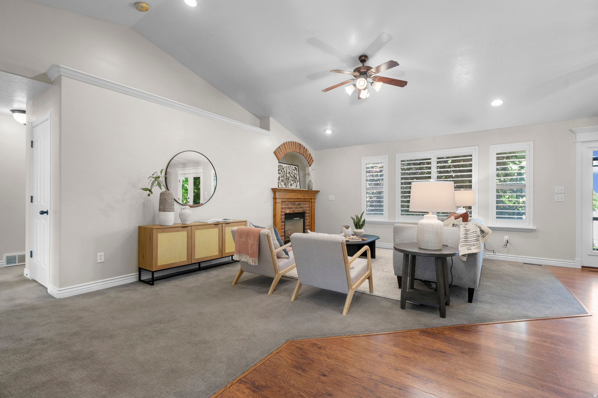 EAGLE CREEK - Residential