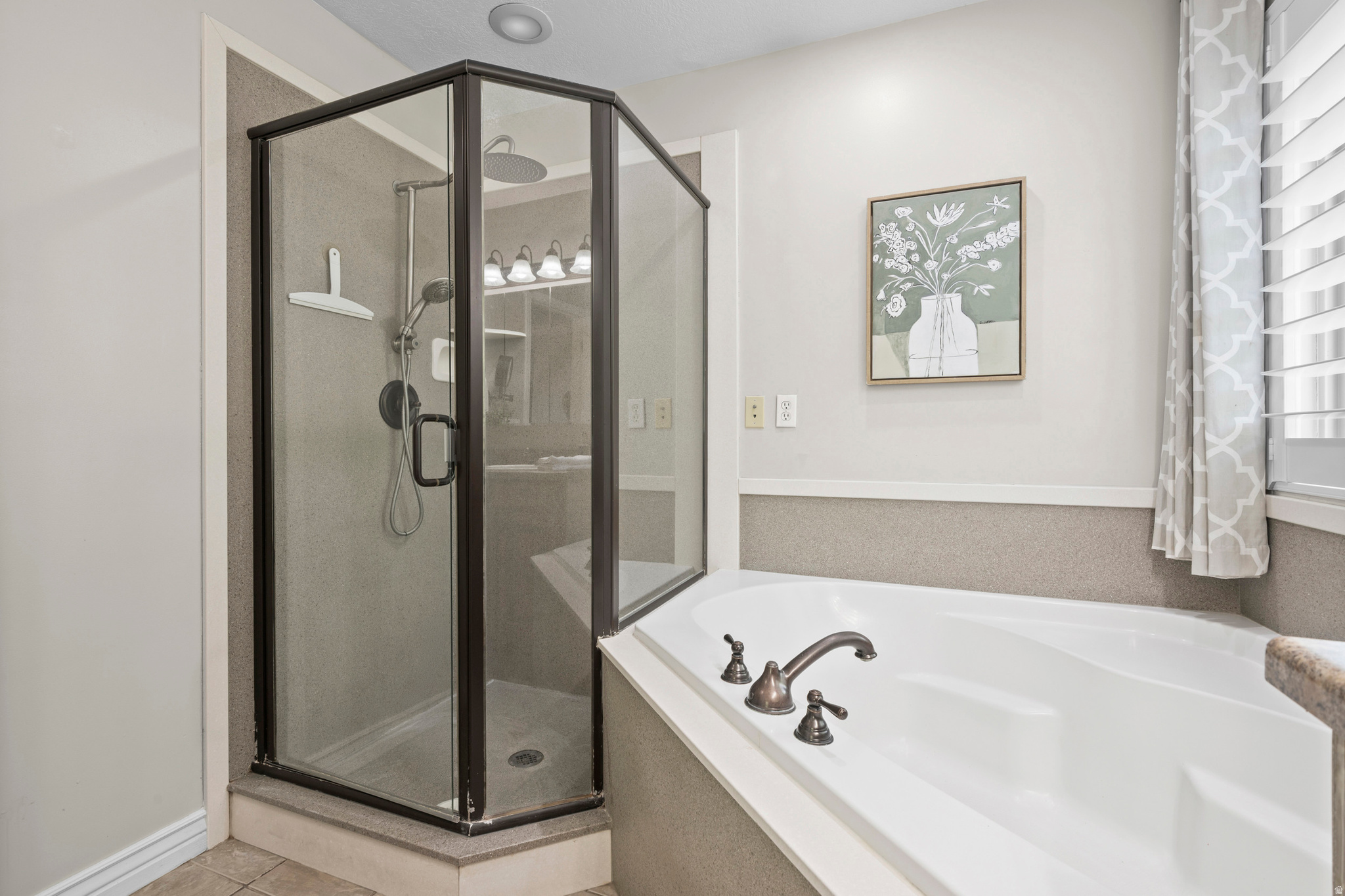EAGLE CREEK - Residential
