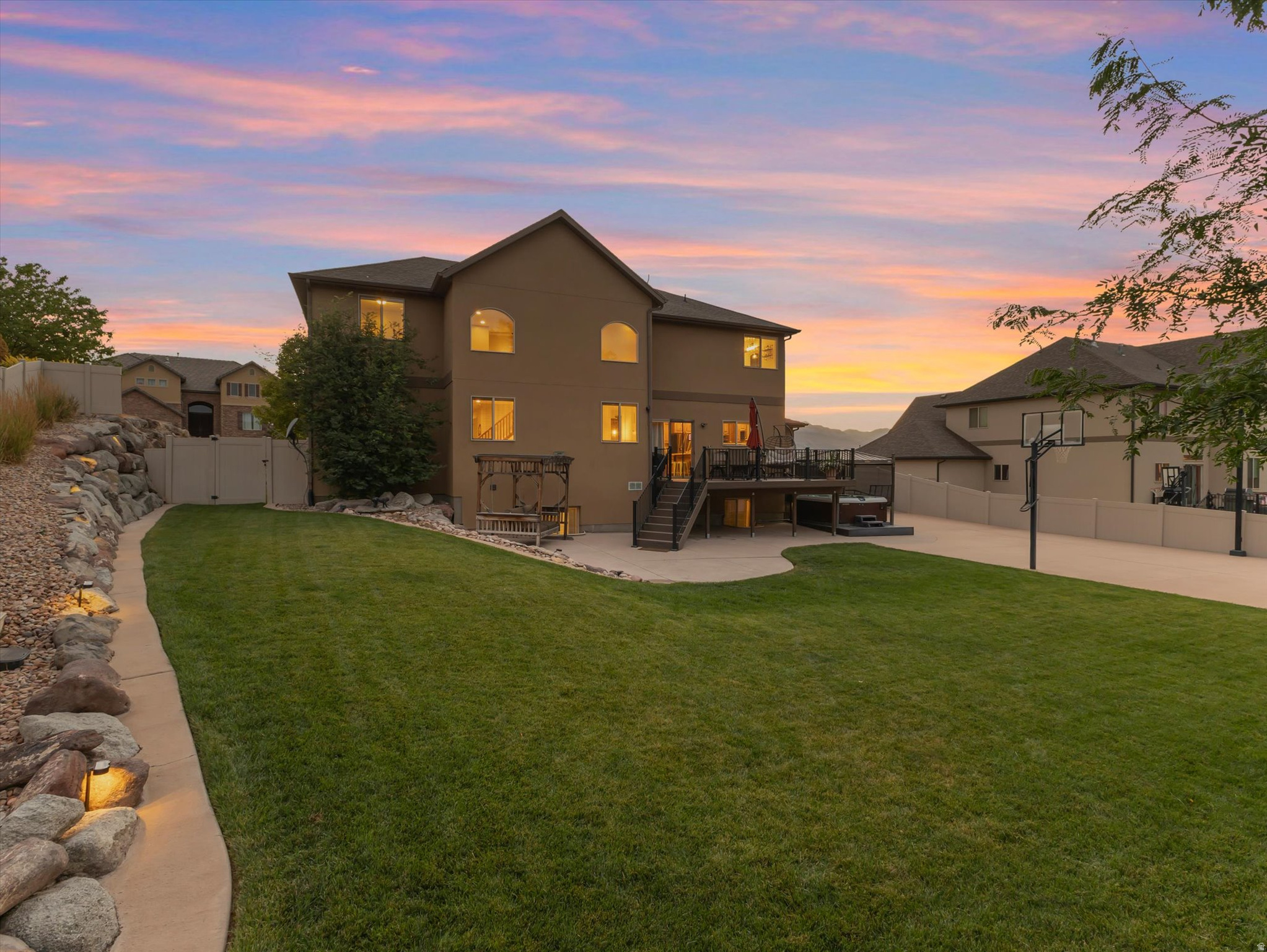 FORT HERRIMAN COVE - Residential