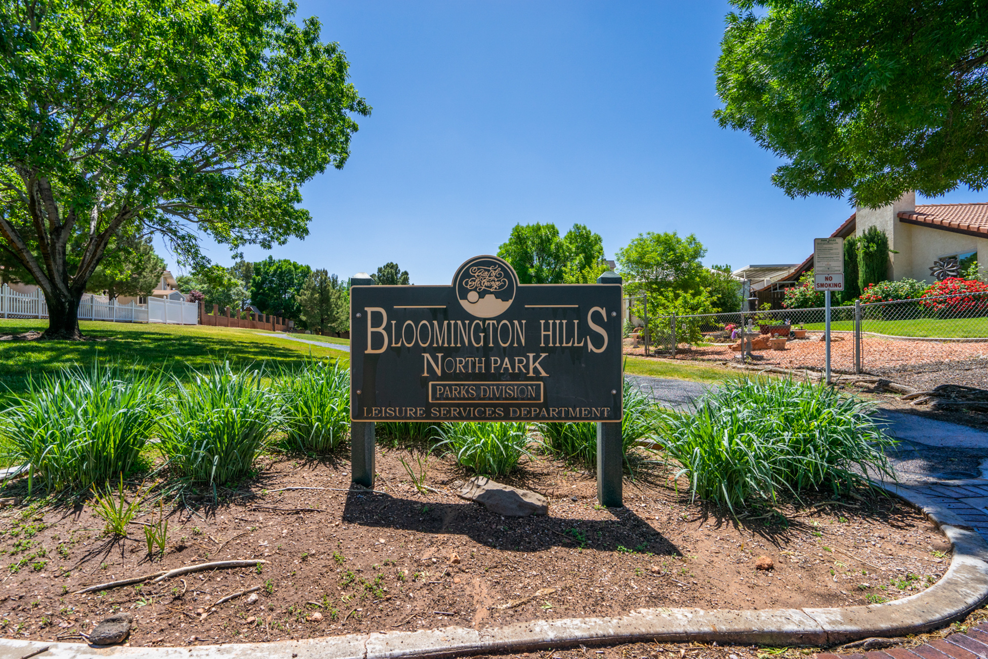 BLOOMINGTON HILLS - Residential