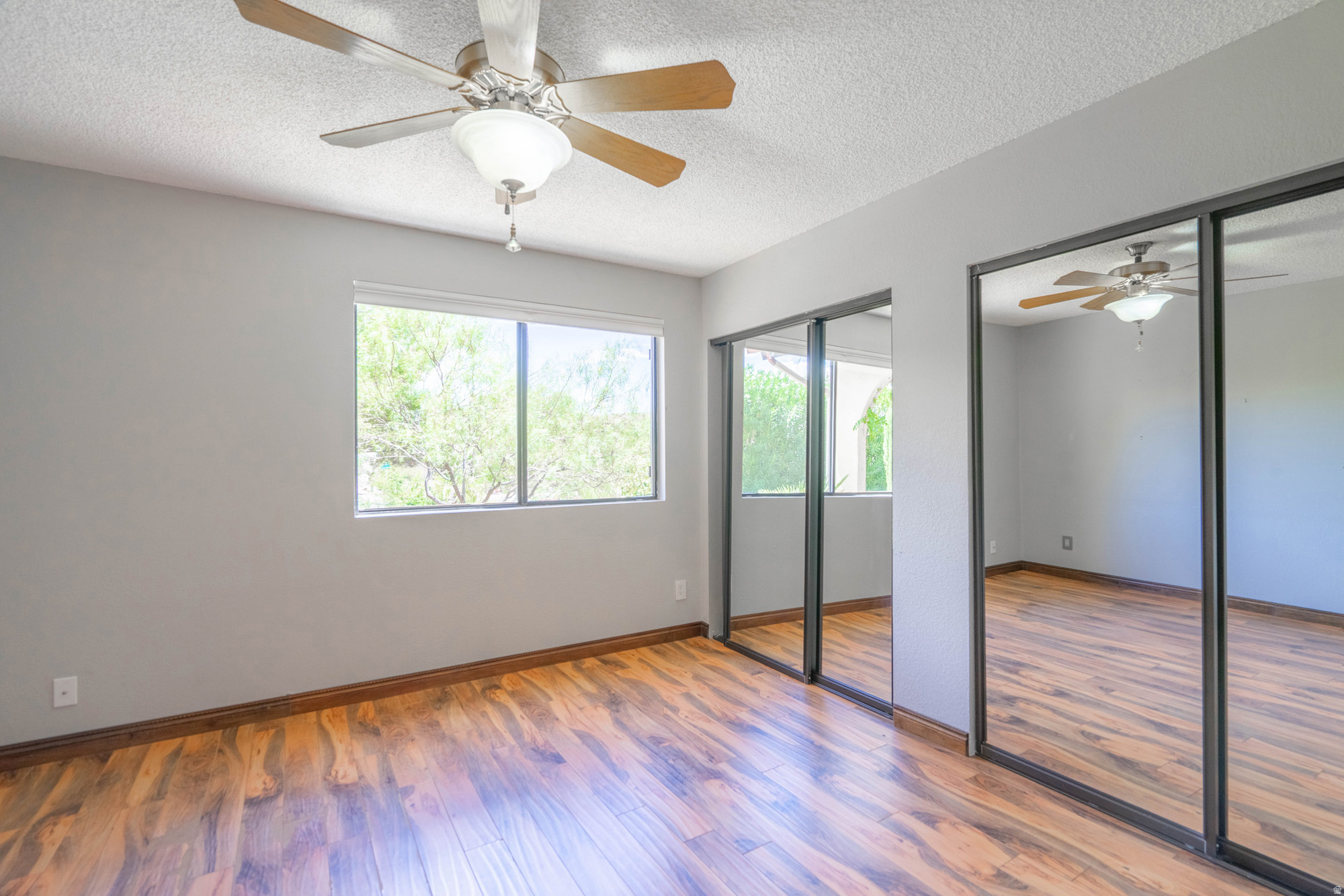 BLOOMINGTON HILLS - Residential