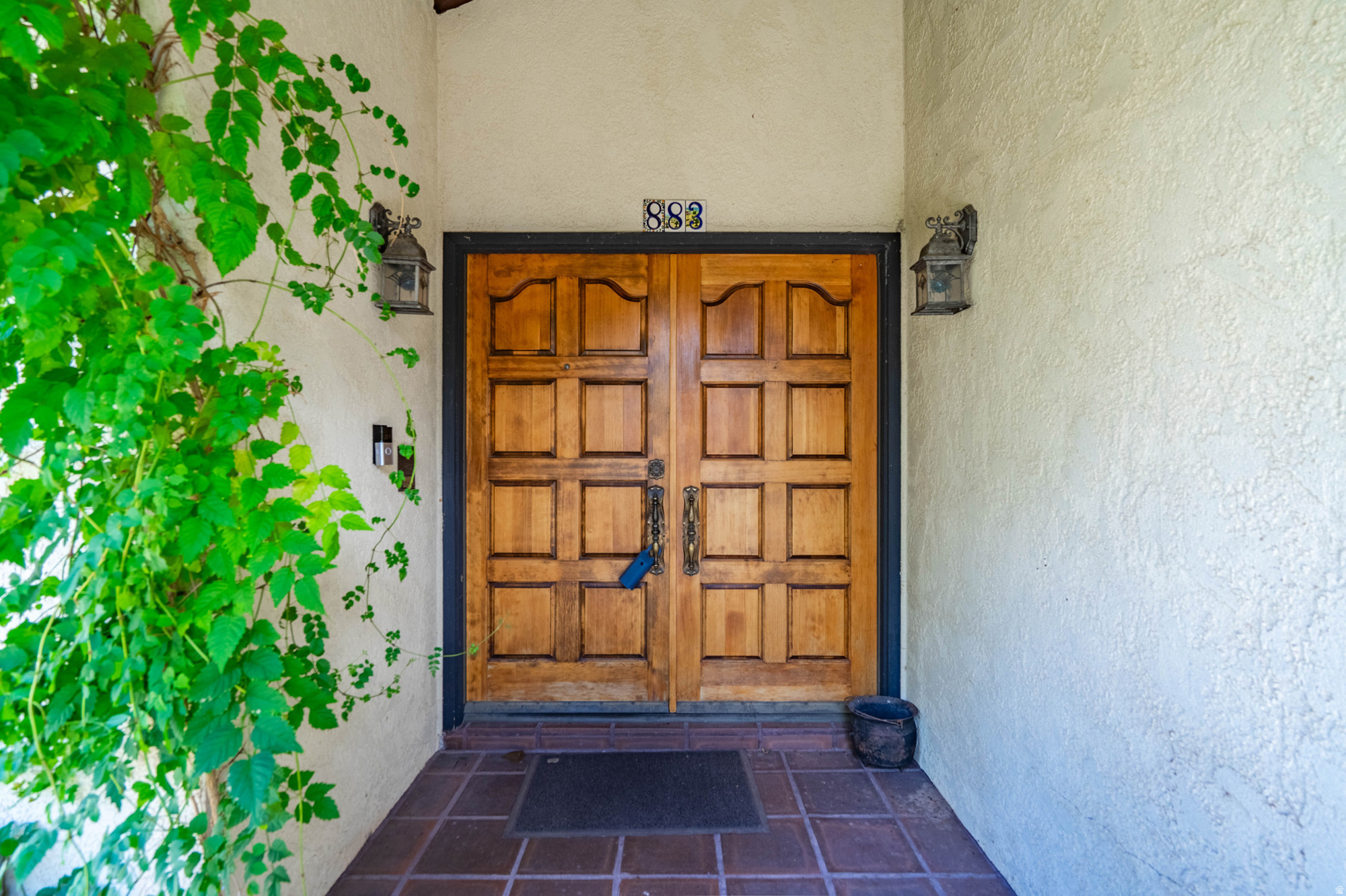 BLOOMINGTON HILLS - Residential