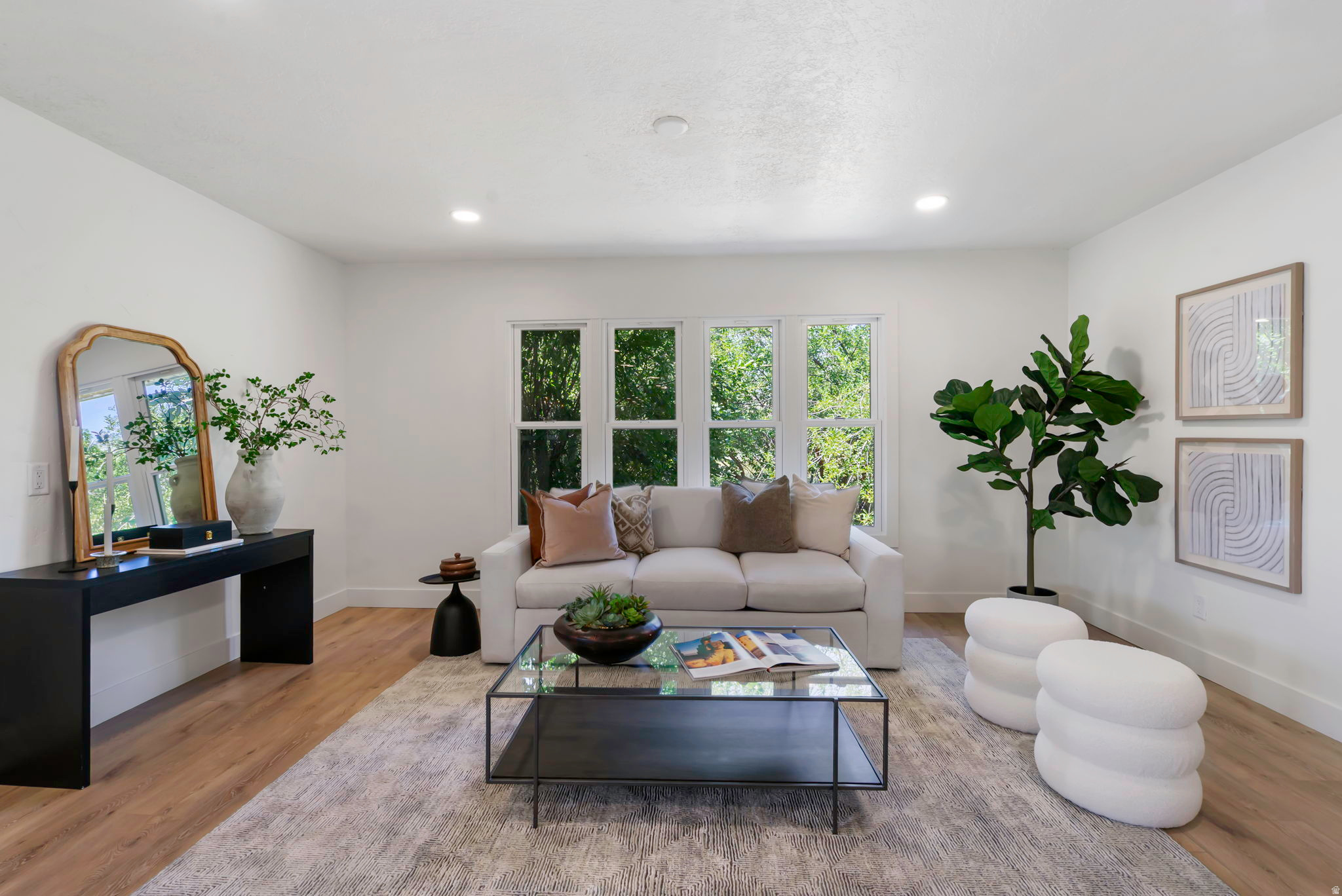 MOUNTAIN VALLEY MEAD - Residential