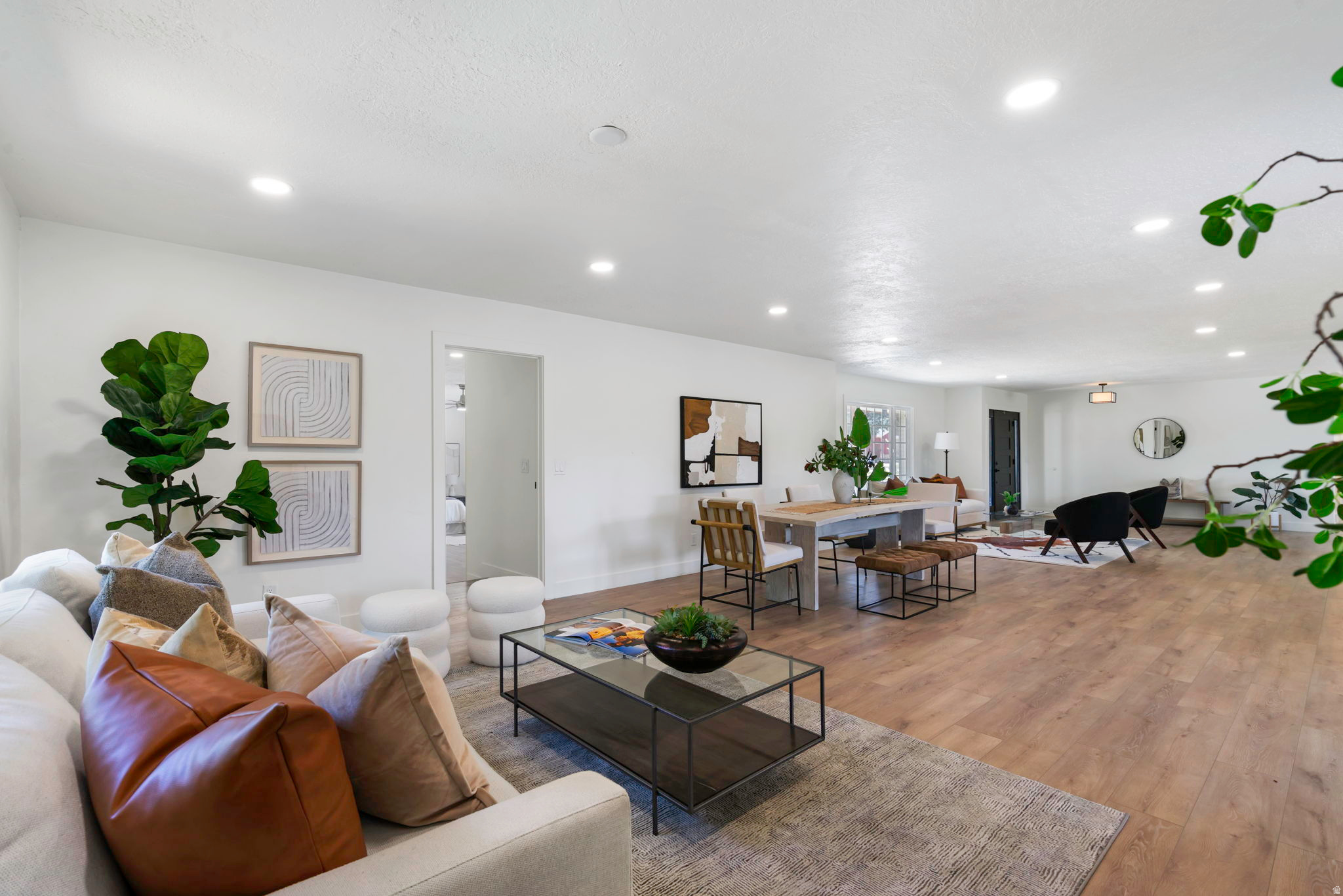 MOUNTAIN VALLEY MEAD - Residential