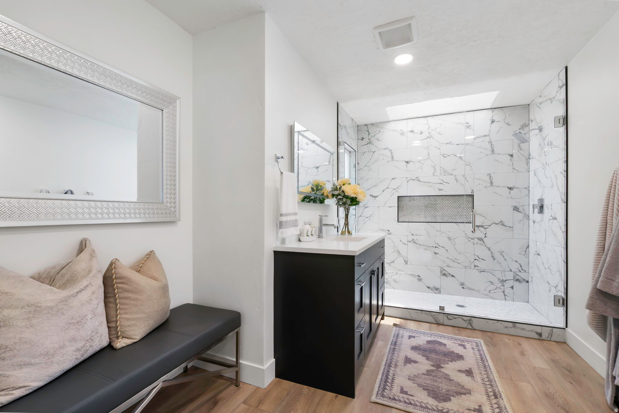 MOUNTAIN VALLEY MEAD - Residential