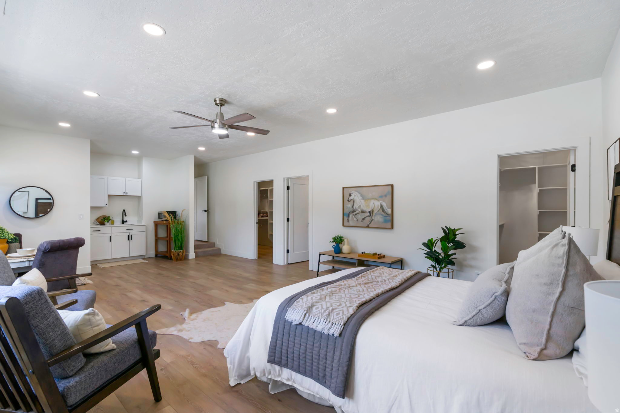 MOUNTAIN VALLEY MEAD - Residential
