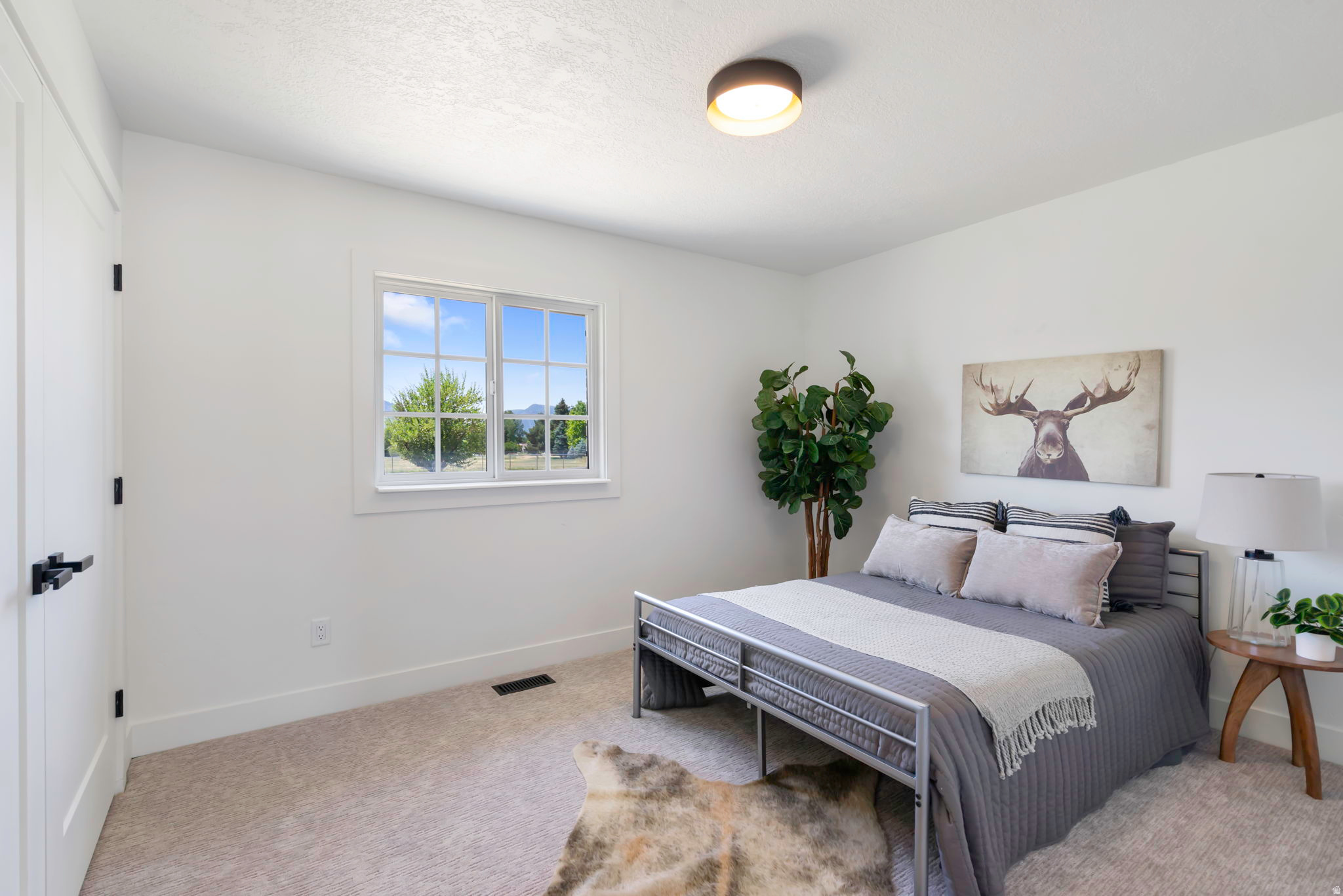 MOUNTAIN VALLEY MEAD - Residential