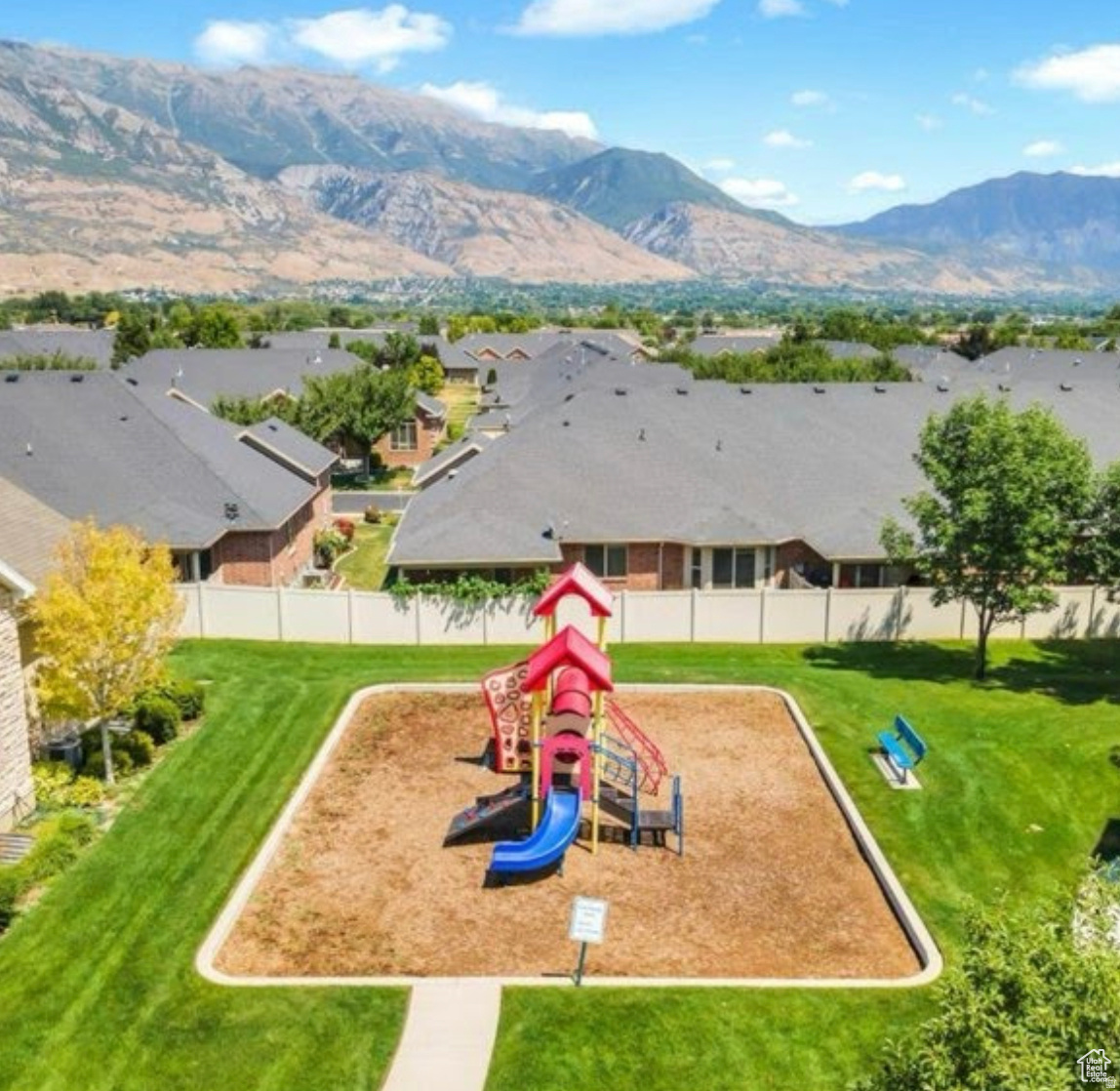 HAYMAKER RETREAT - Residential
