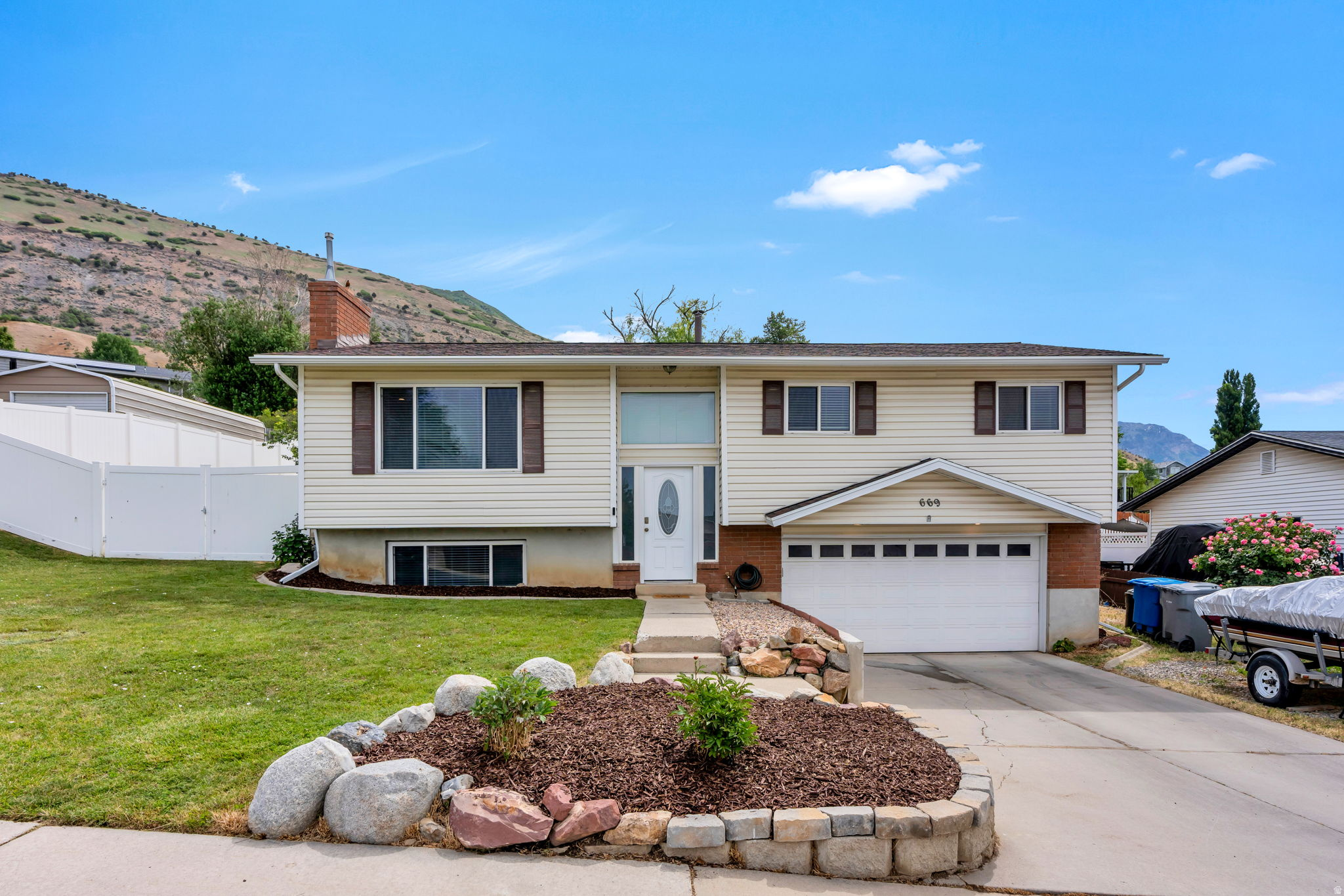 BLACKHAWK ESTATES - Residential