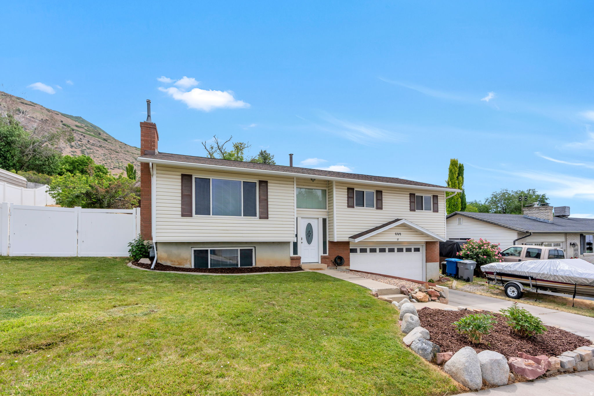 BLACKHAWK ESTATES - Residential