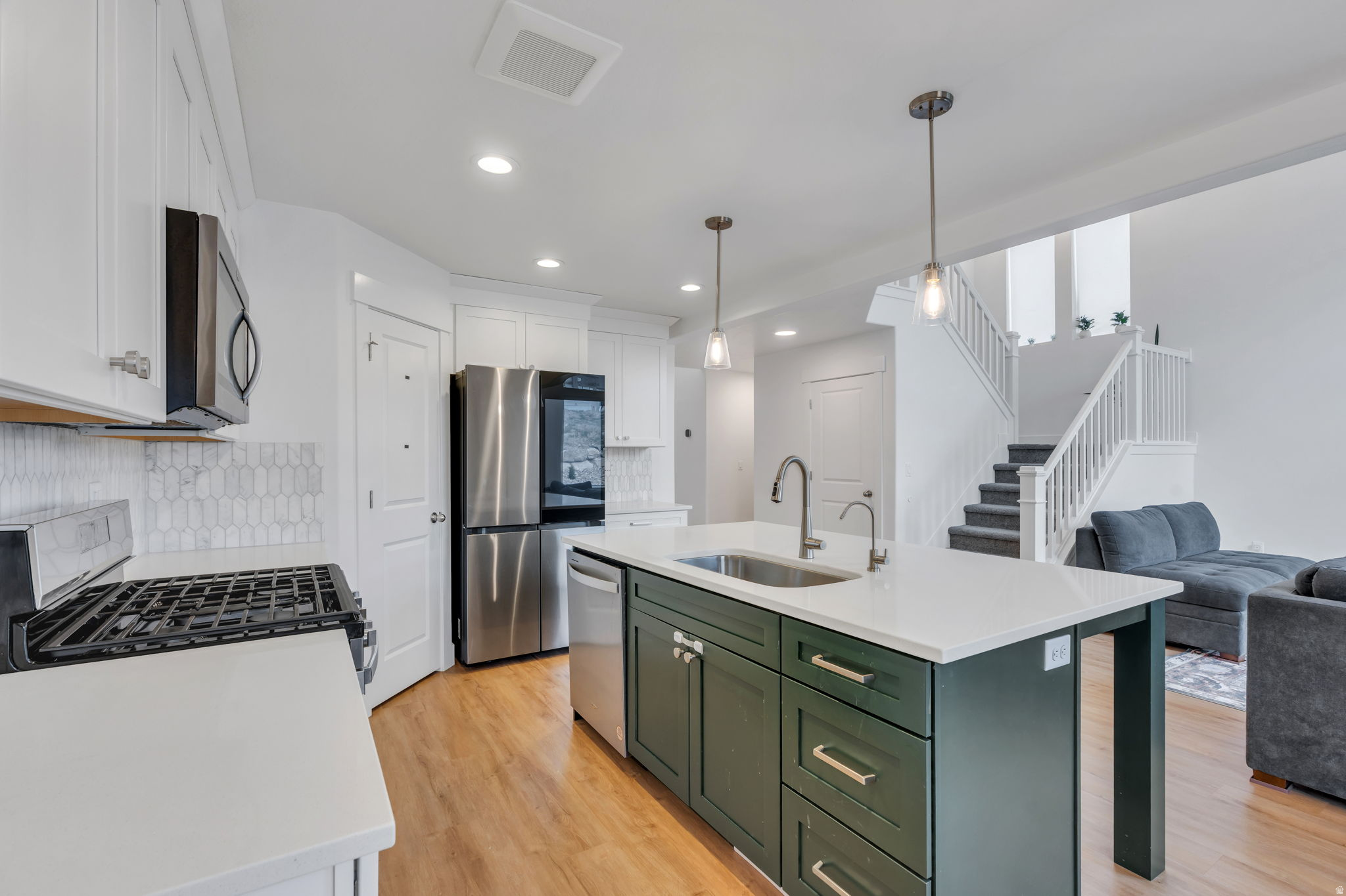 RIDGE - Residential