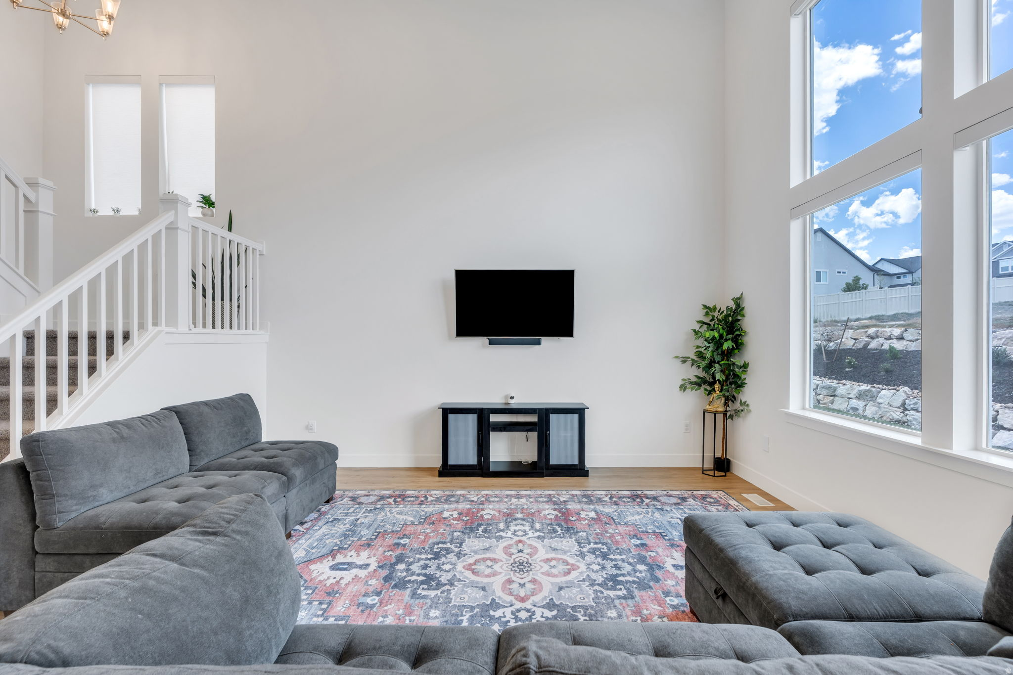 RIDGE - Residential