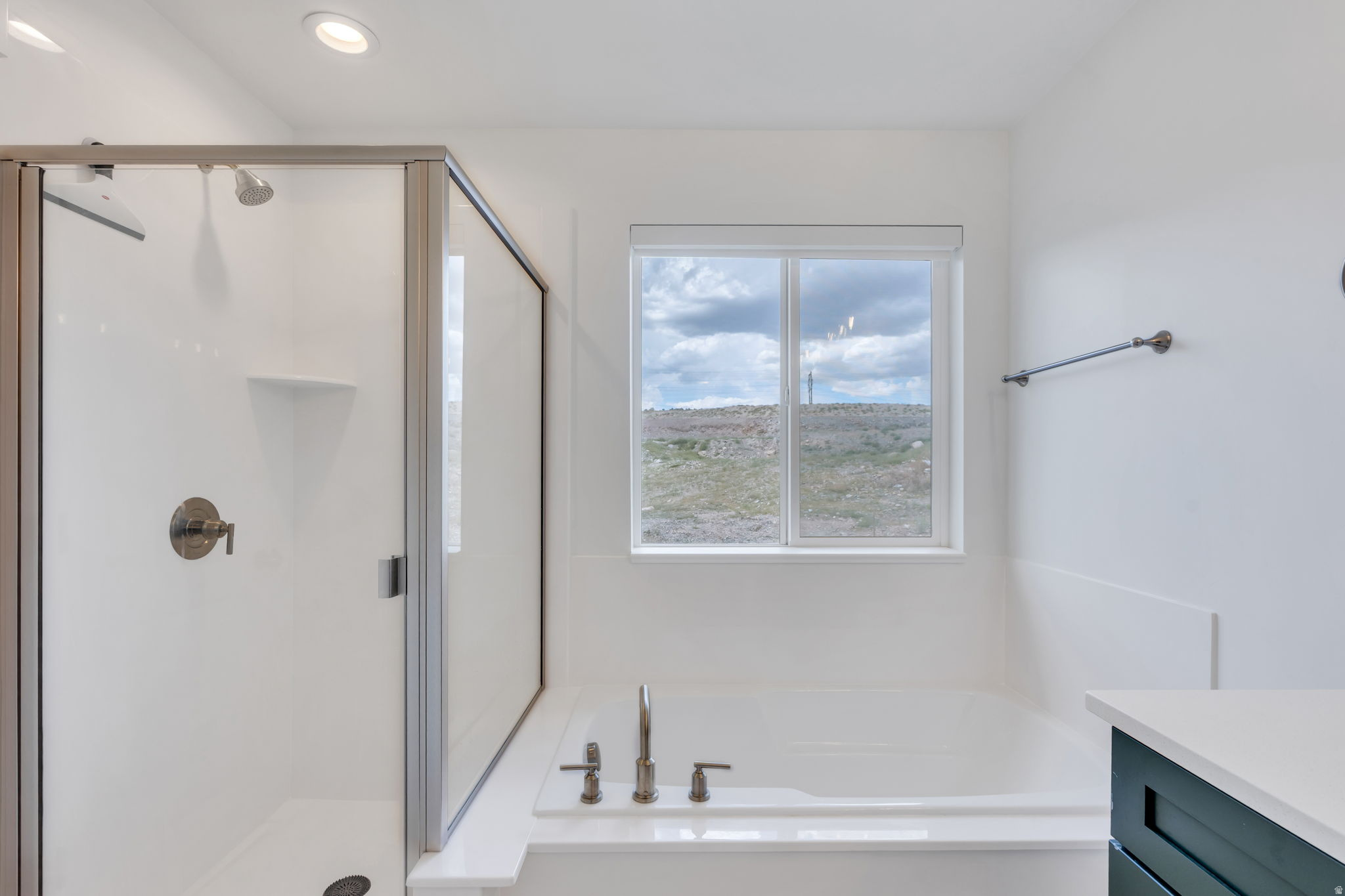 RIDGE - Residential