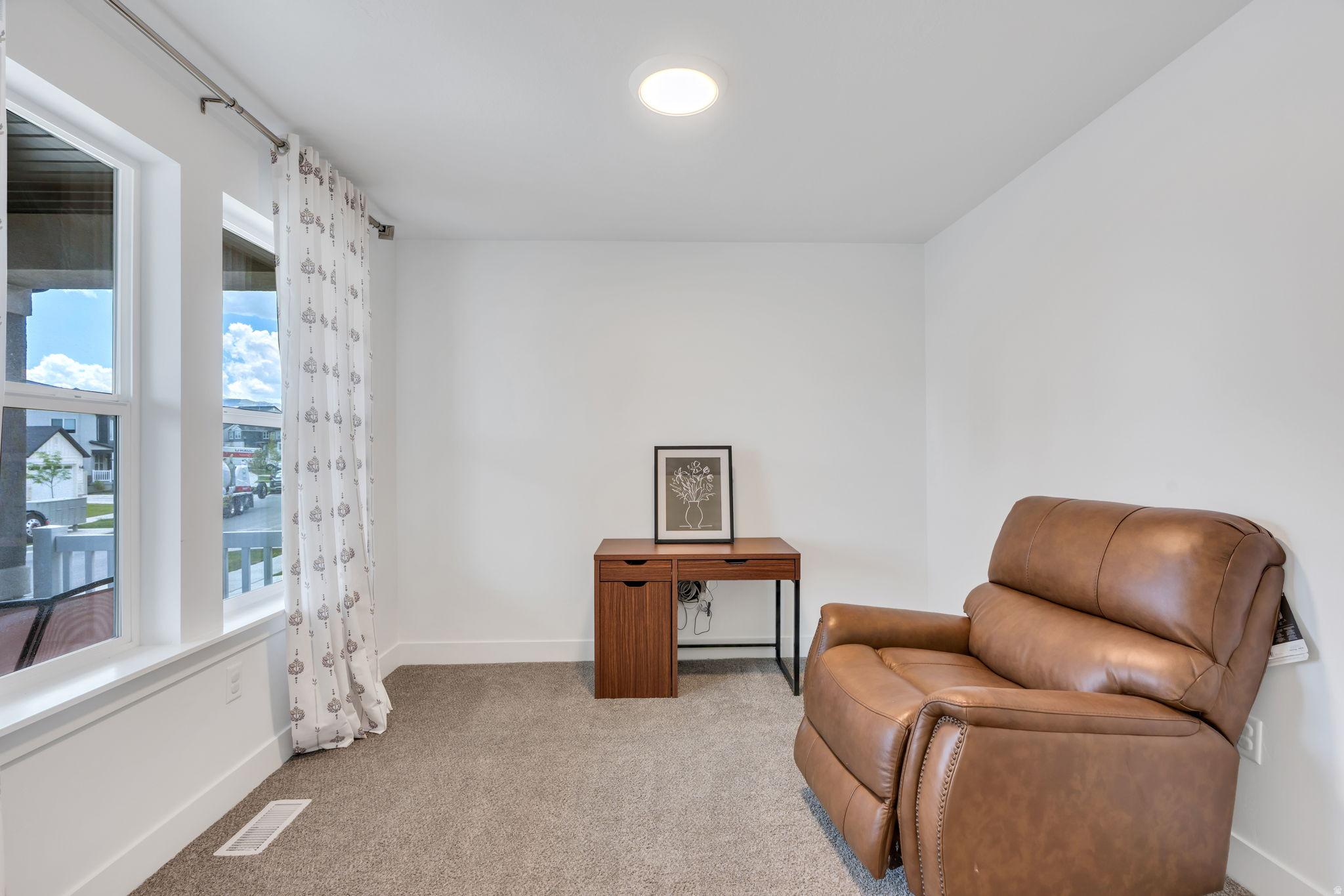RIDGE - Residential