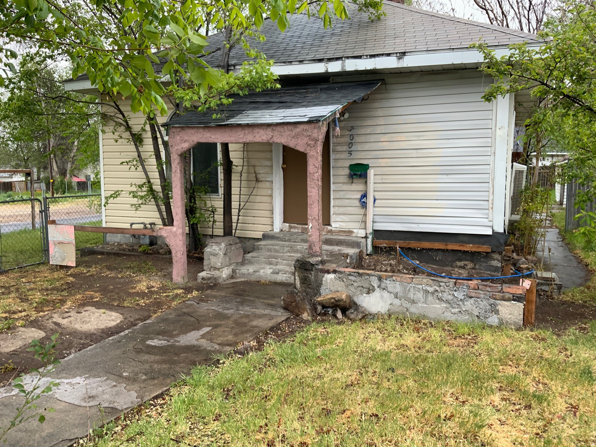 This is a great rehab opportunity! The home is being sold in where as, as is conditions. The fundamentals are there for a cute cottage on a quiet street. The seller Has been away for a couple of years so there are no seller warranties or representation. The listing and settlement documents will be signed by the owners assigned party with power of attorney. The individual with power of attorney has never occupied the home and has no knowledge of its condition and is representing the sale as being in as is condition. OPPORTUNITY AWAITS.