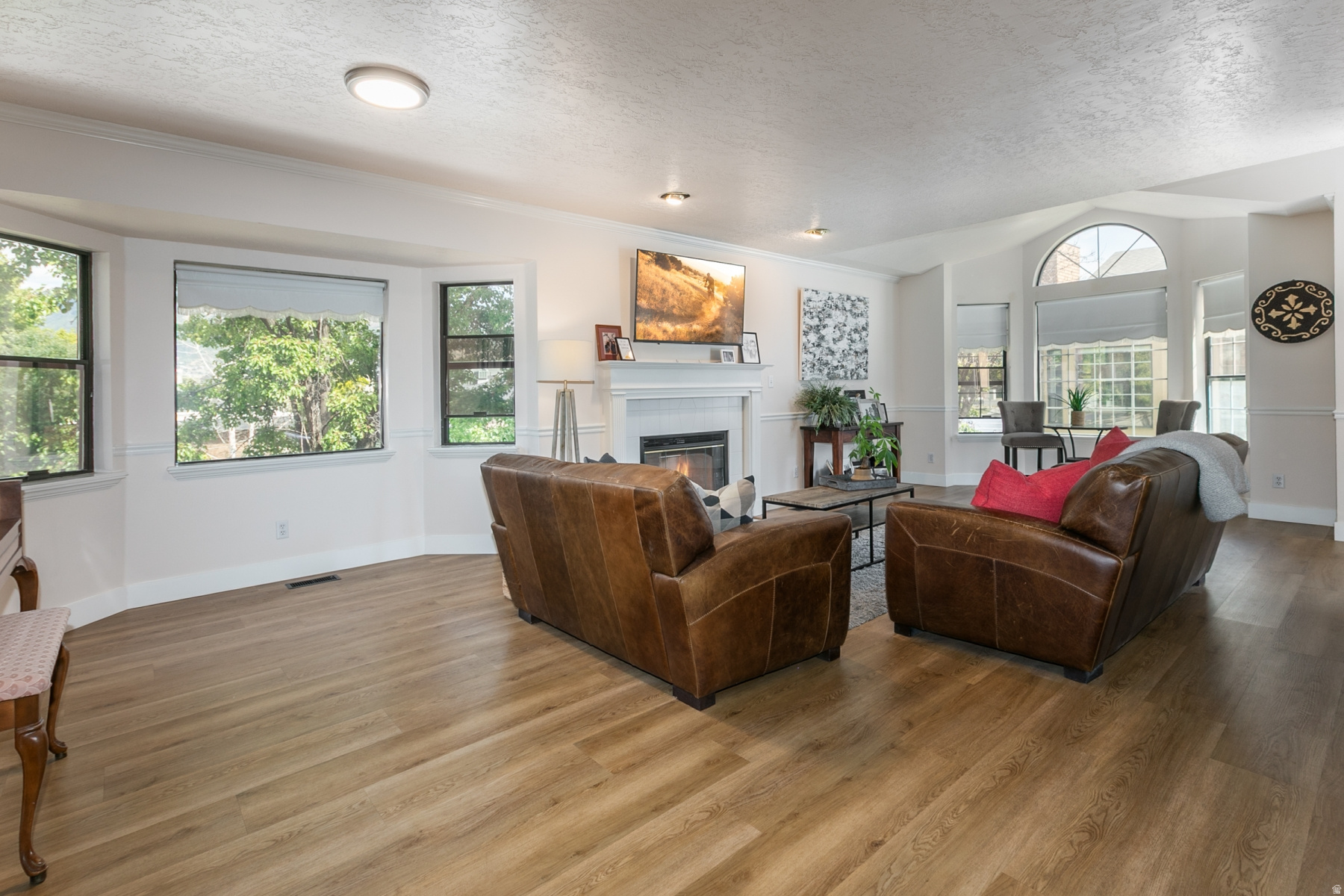 EDINBURGH OF HOLLIDAY - Residential