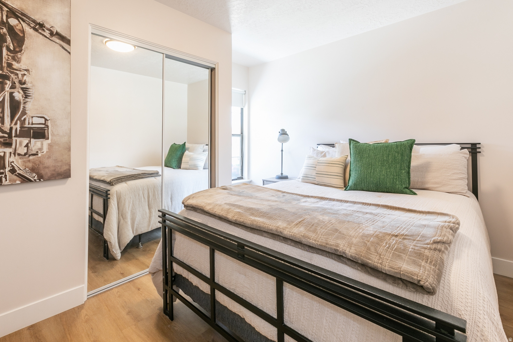 EDINBURGH OF HOLLIDAY - Residential