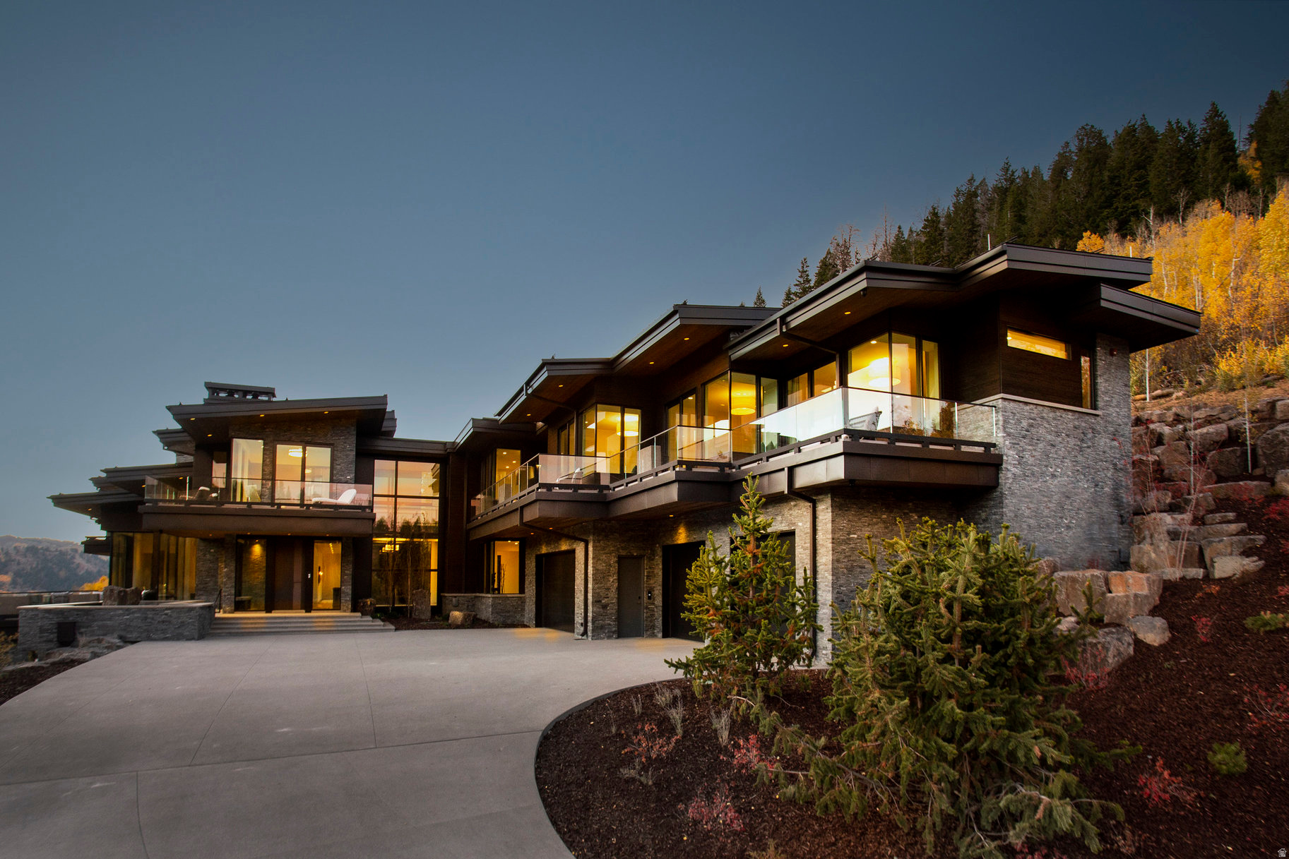 COLONY AT WHITE PINE CANYON - Residential