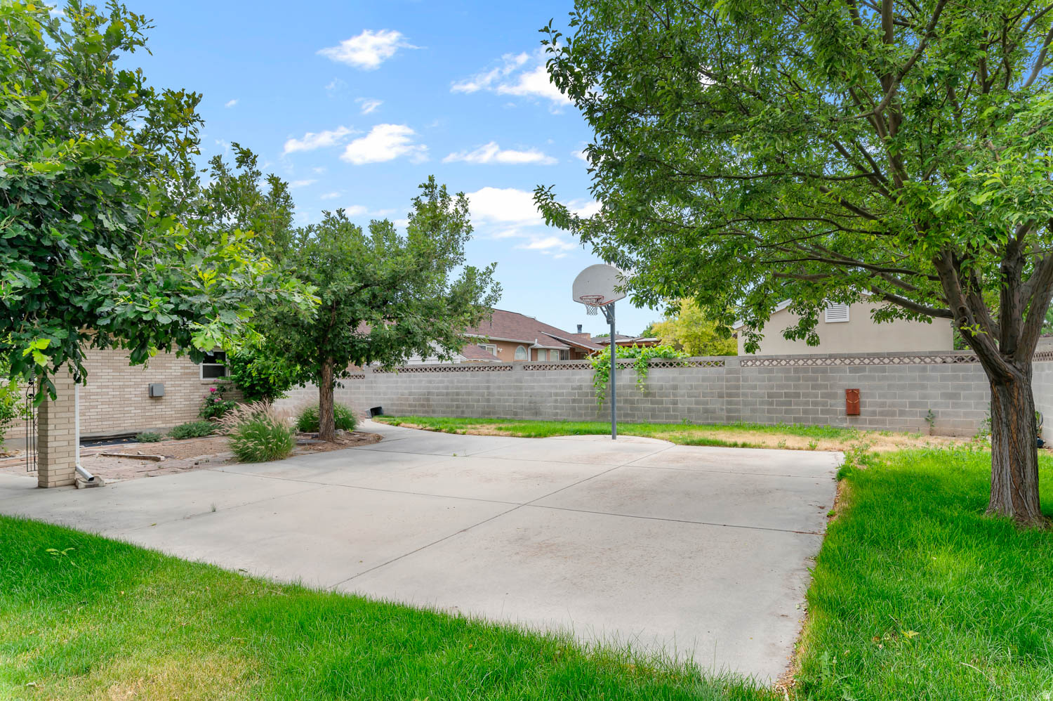 REGENCY PLACE #1 - Residential