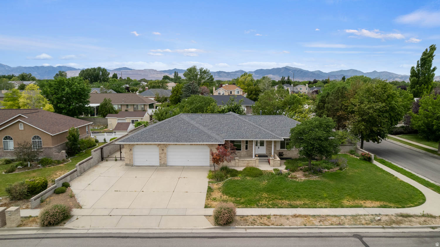 REGENCY PLACE #1 - Residential