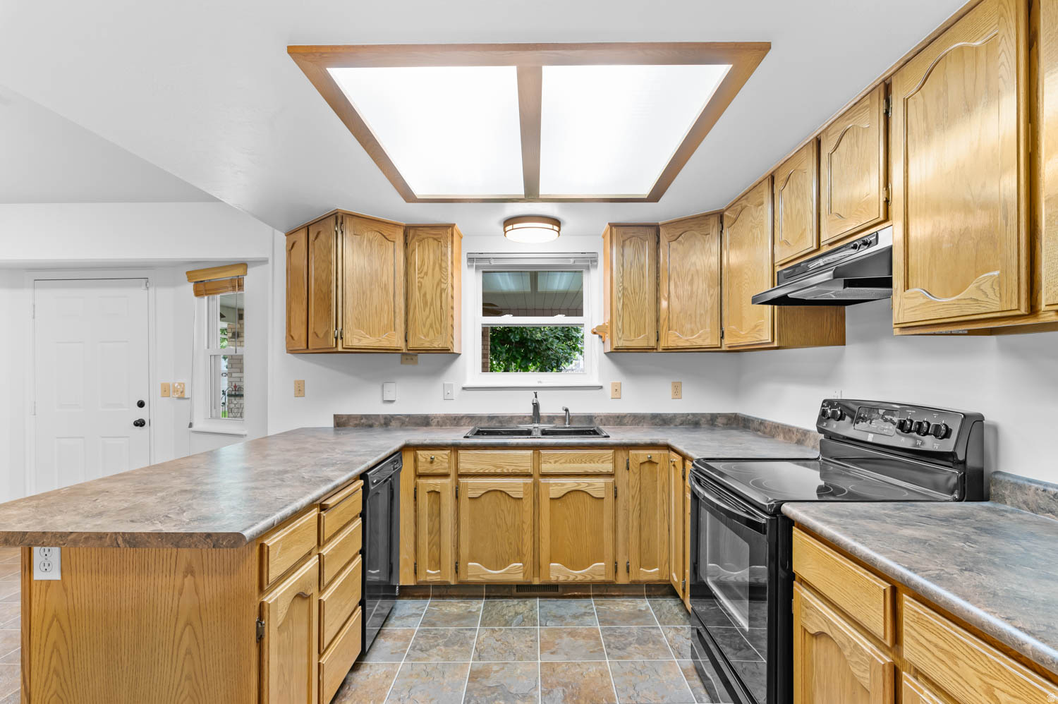 REGENCY PLACE #1 - Residential