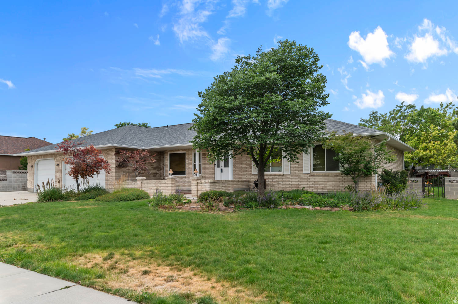 REGENCY PLACE #1 - Residential