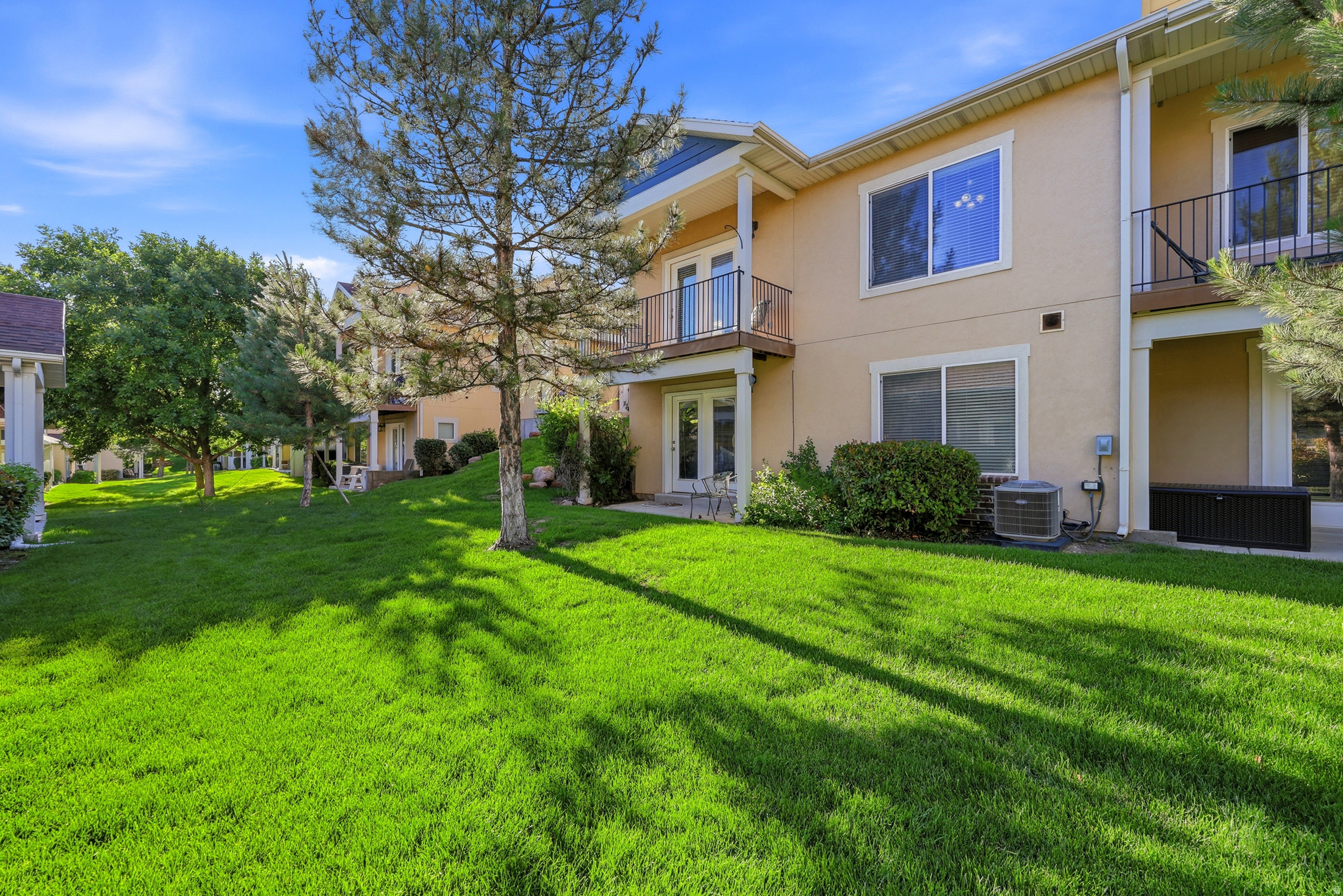 QUARRY BEND - Residential