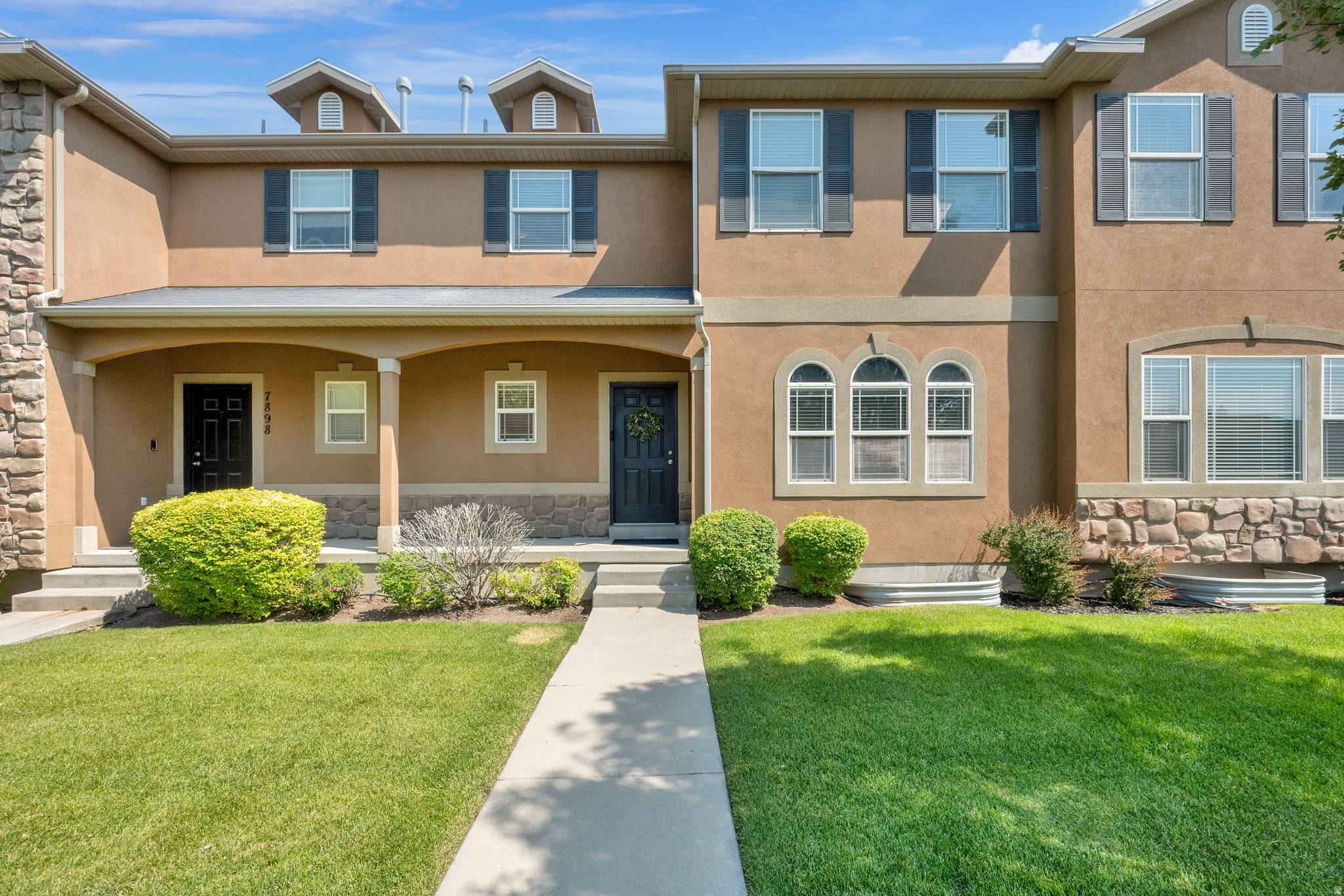 STONE CREEK - Residential