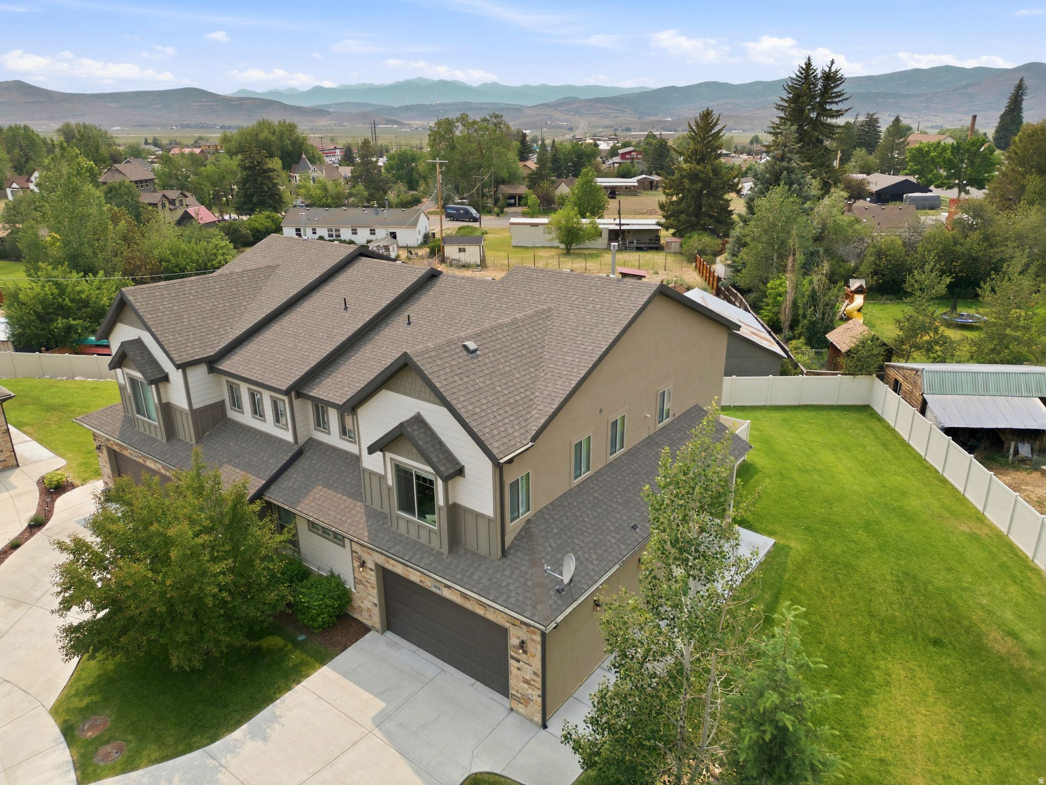 CANYON CREEK KAMAS - Residential