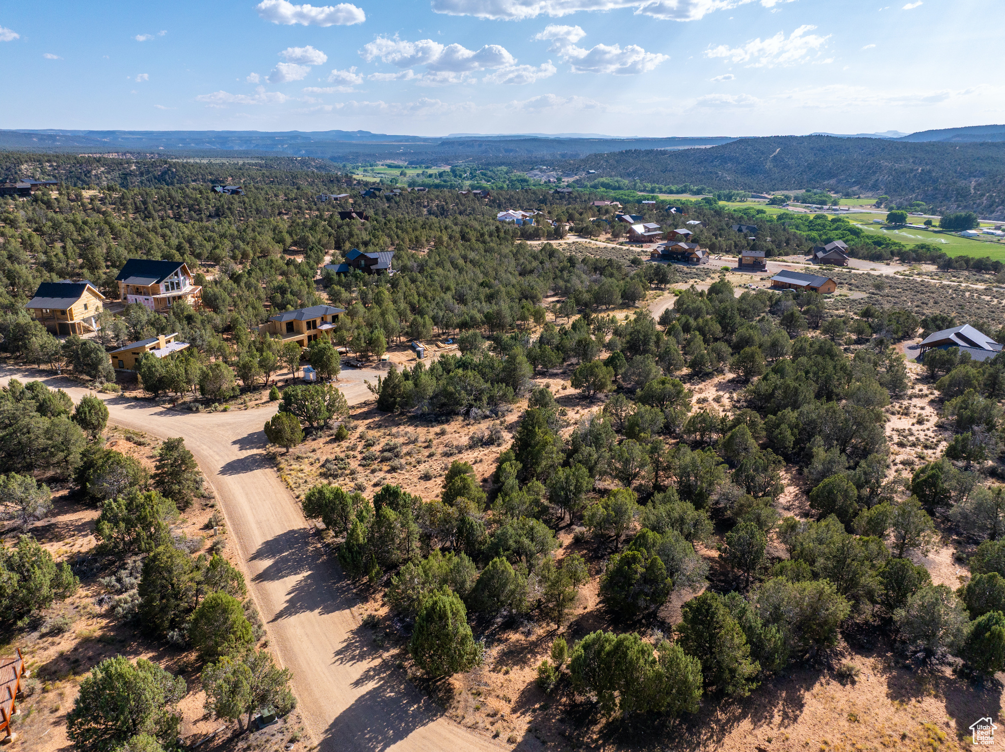 QUARTER CIRCLE H RANCH - Land
