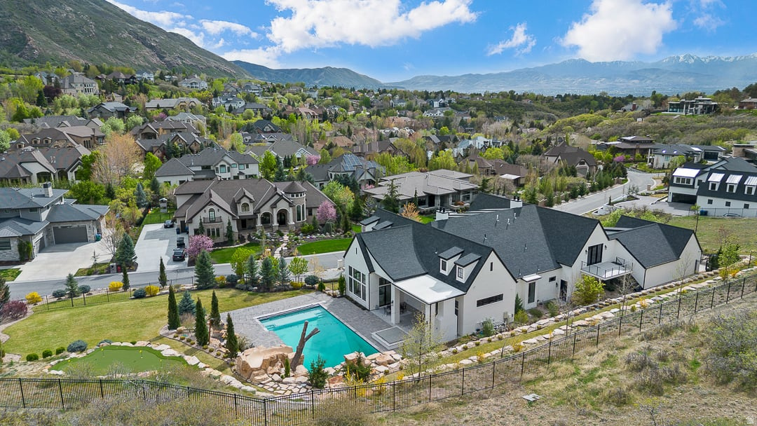 PEPPERWOOD - Residential