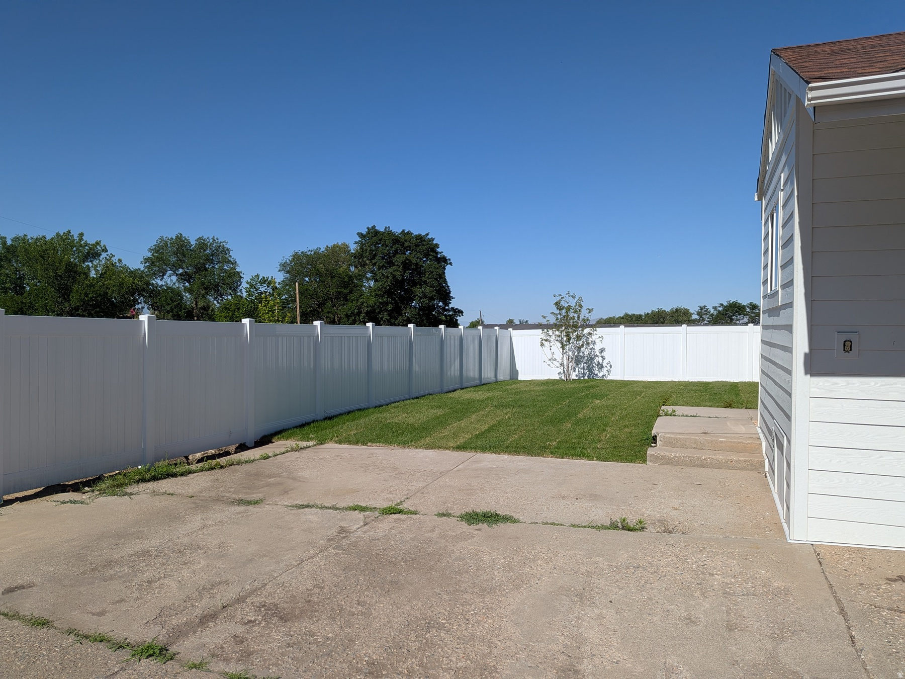CANYON POINT IN CENTERVILLE - Residential