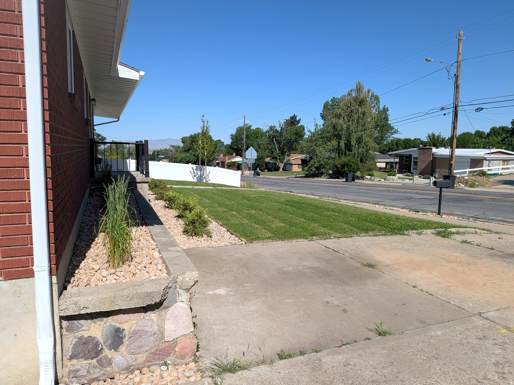 CANYON POINT IN CENTERVILLE - Residential