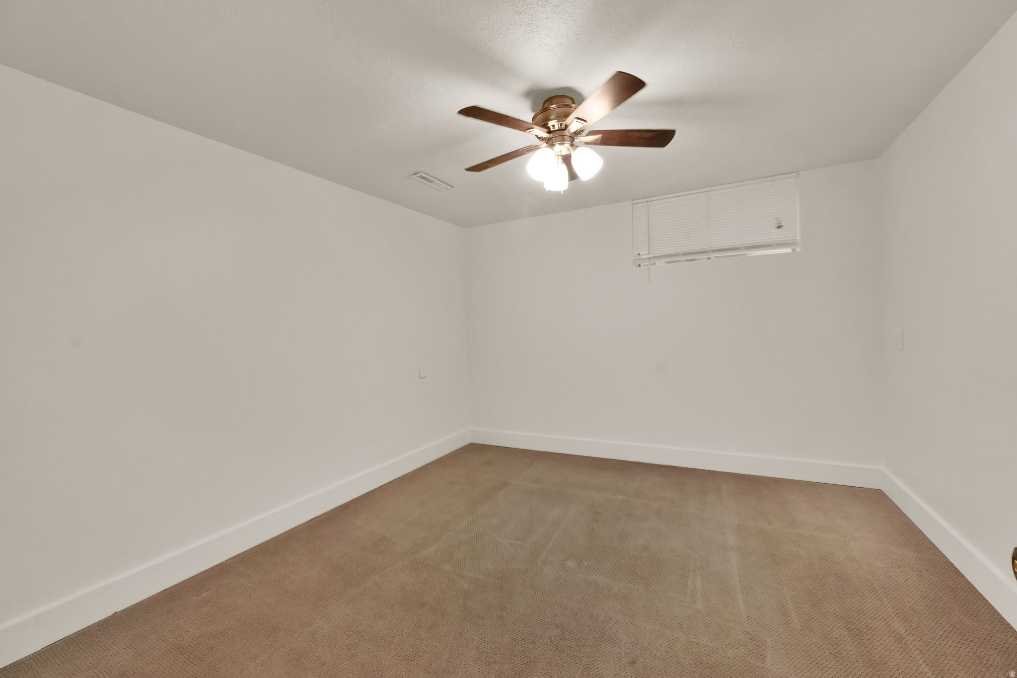 CANYON POINT IN CENTERVILLE - Residential
