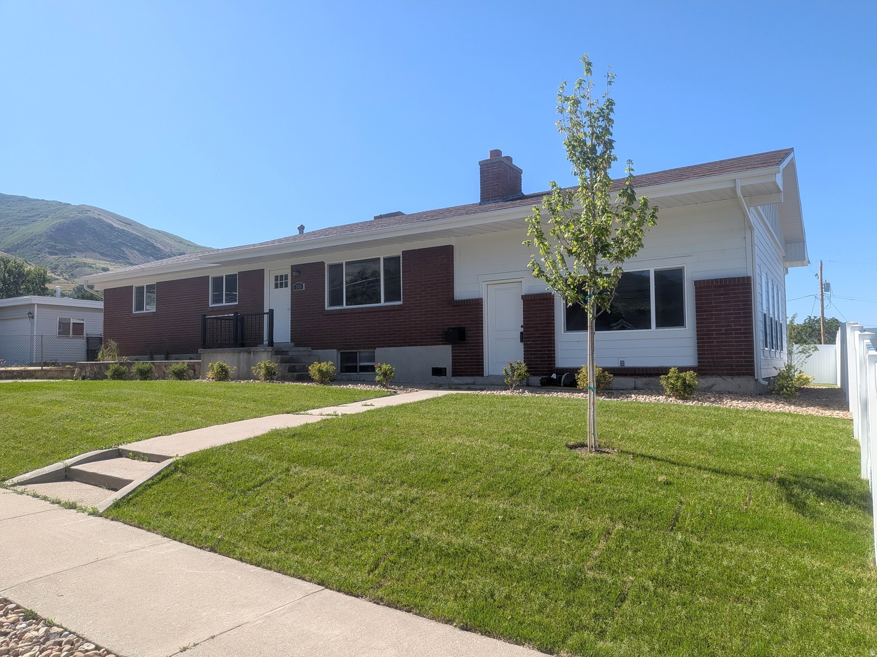 CANYON POINT IN CENTERVILLE - Residential